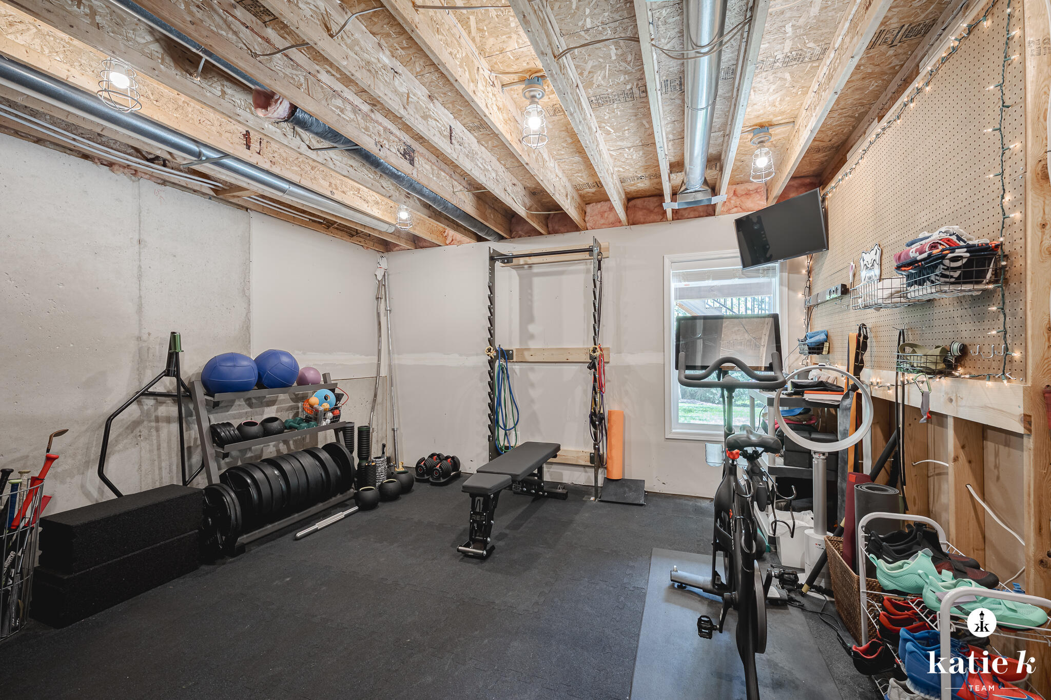 3432 Mason Ridge Drive NE Grand Rapids MI 49525