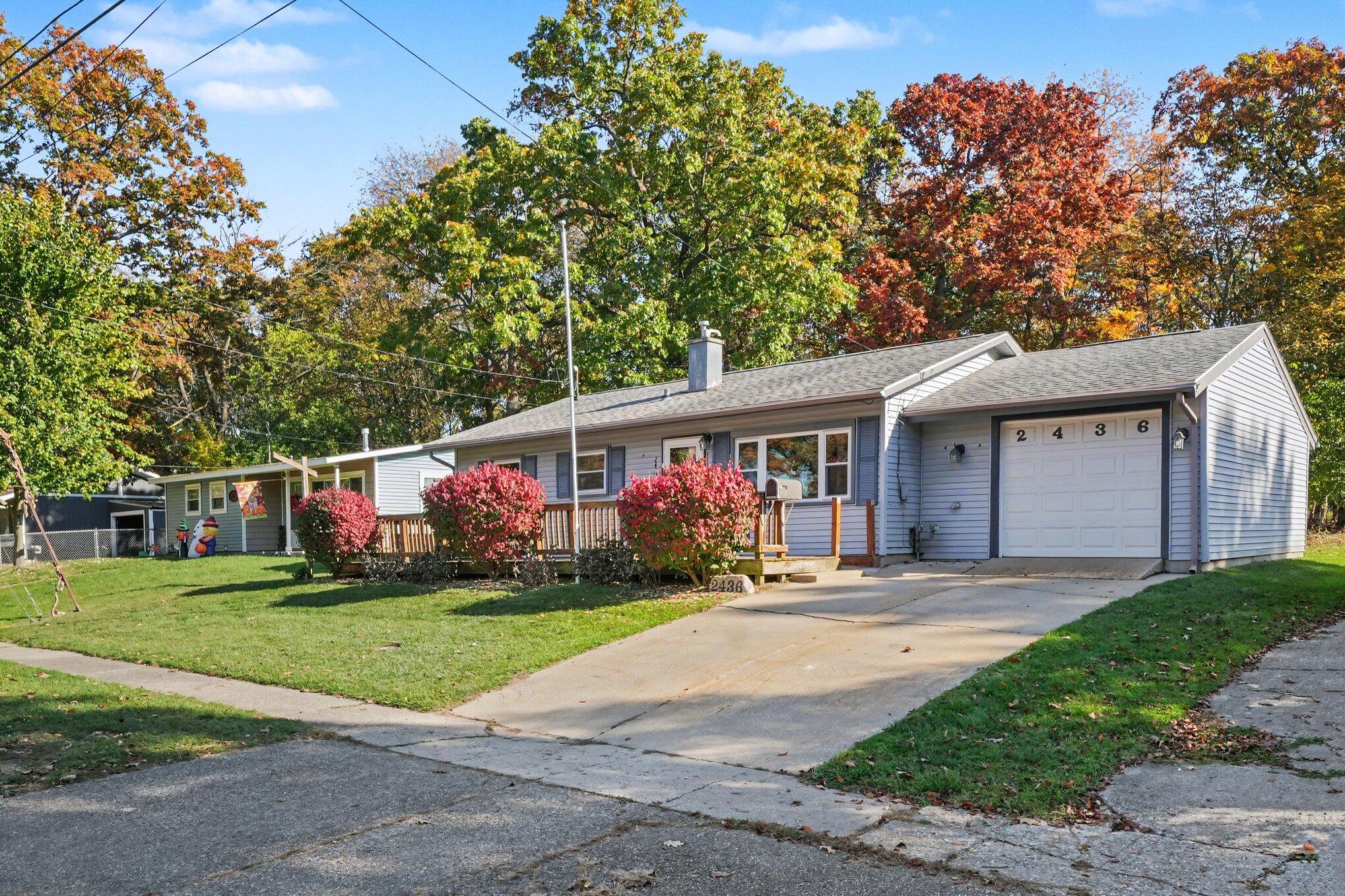 2436 Monterey Drive Kalamazoo MI 49004