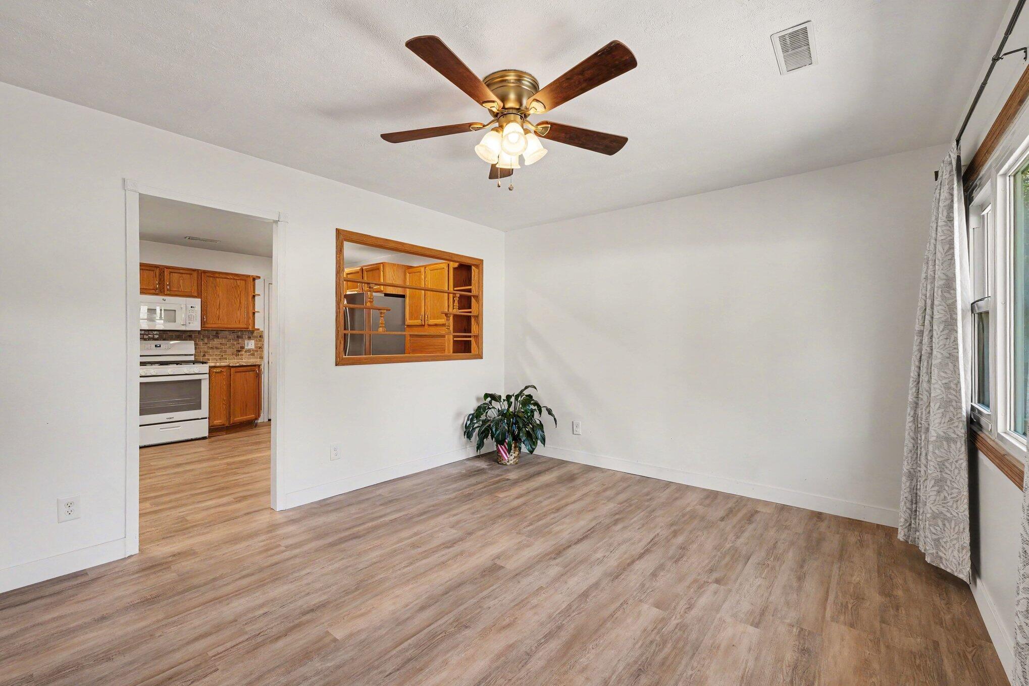 2436 Monterey Drive Kalamazoo MI 49004