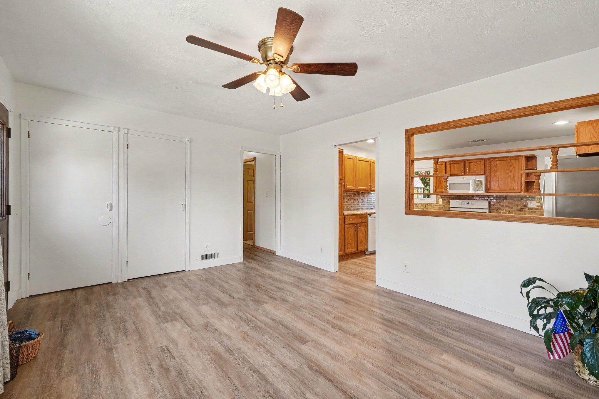 2436 Monterey Drive Kalamazoo MI 49004