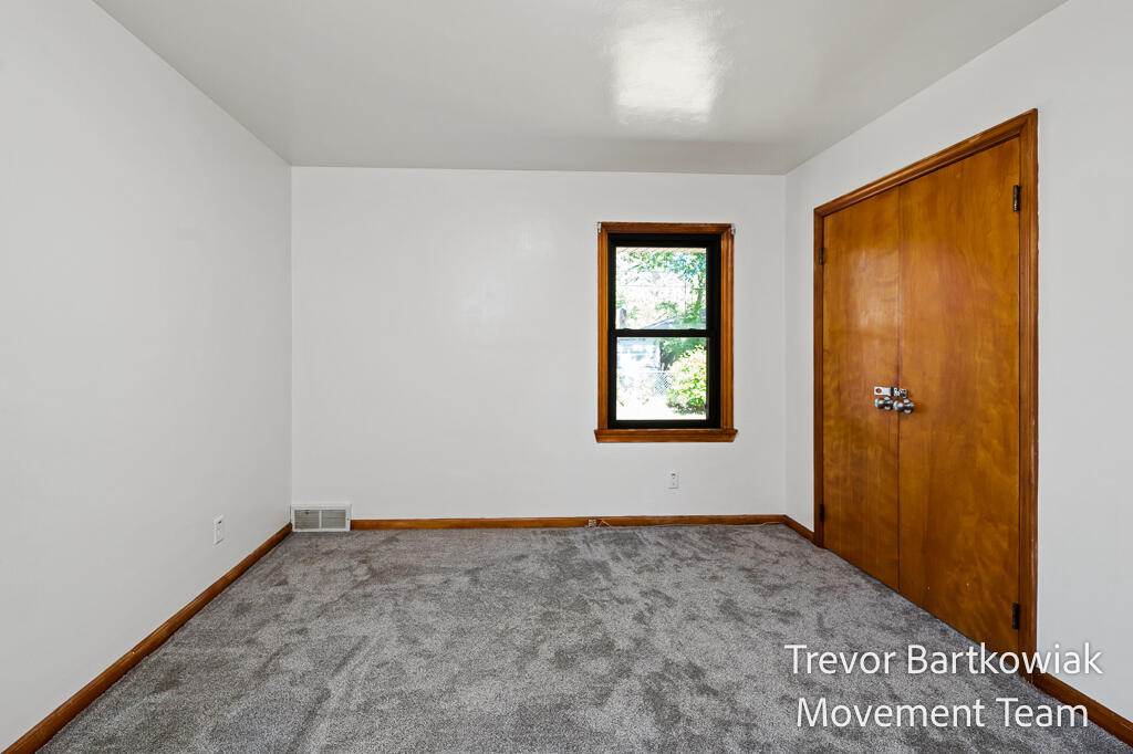 3329 Maffett Street Muskegon MI 49444