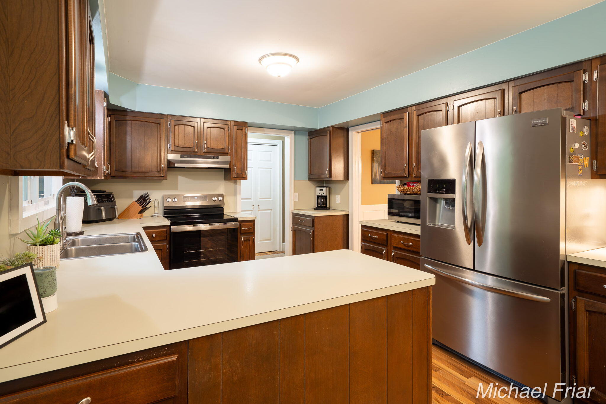 2700 Shadowbrook Drive SE Grand Rapids MI 49546