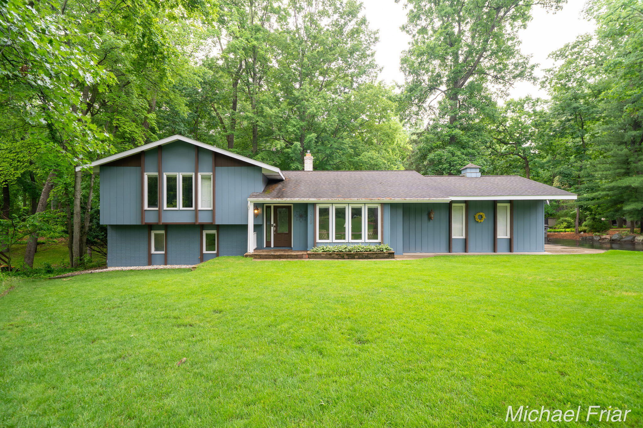 2700 Shadowbrook Drive SE Grand Rapids MI 49546