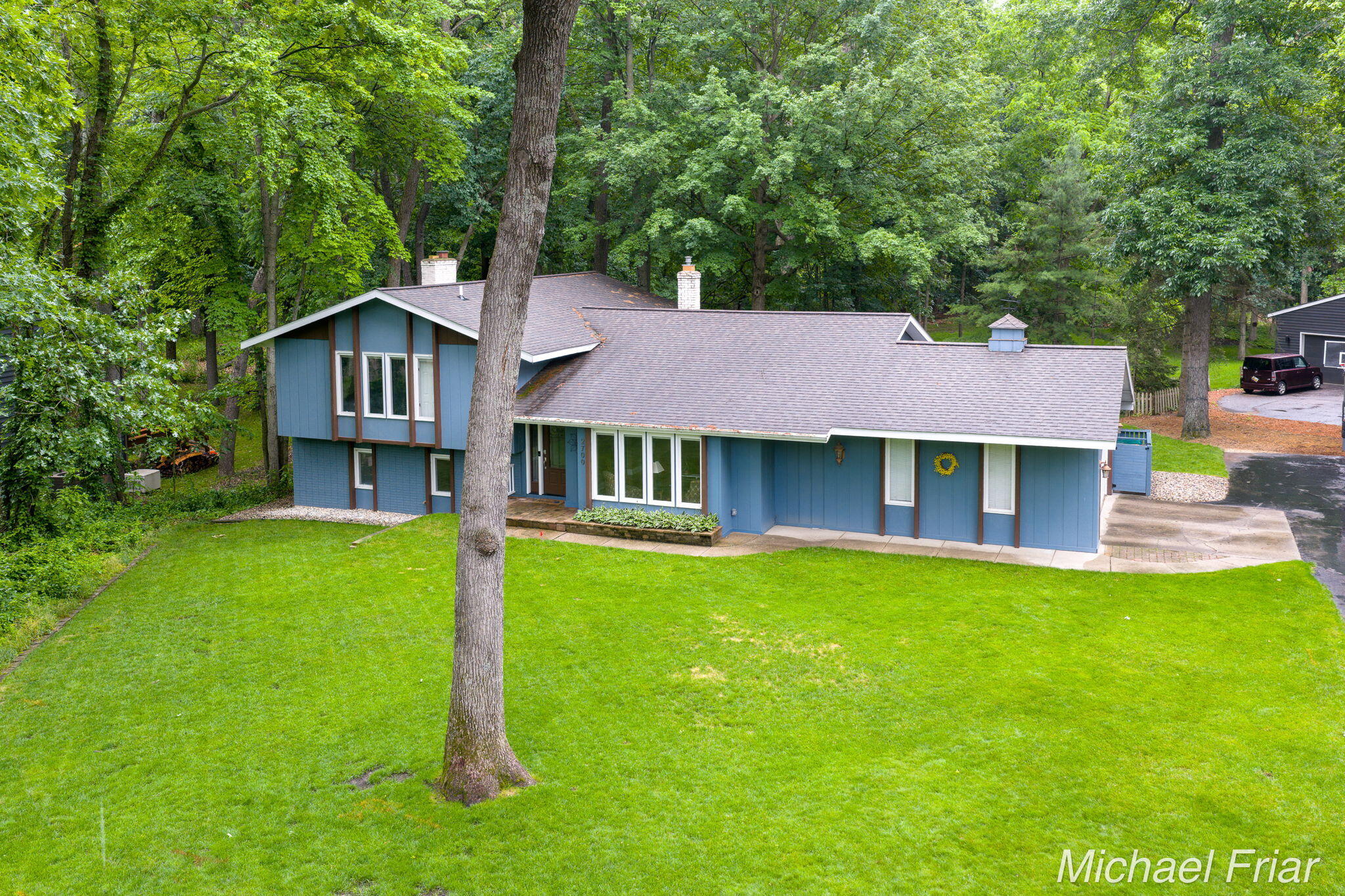 2700 Shadowbrook Drive SE Grand Rapids MI 49546