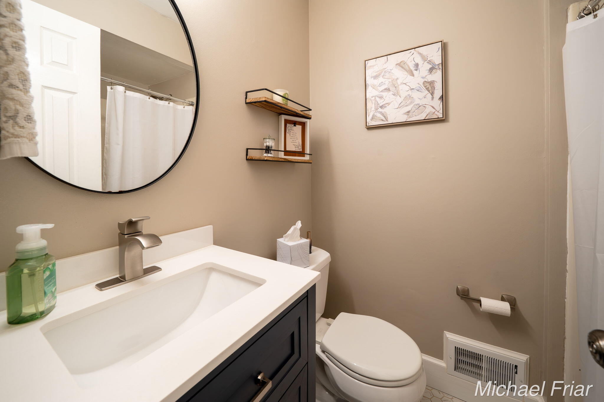 2700 Shadowbrook Drive SE Grand Rapids MI 49546