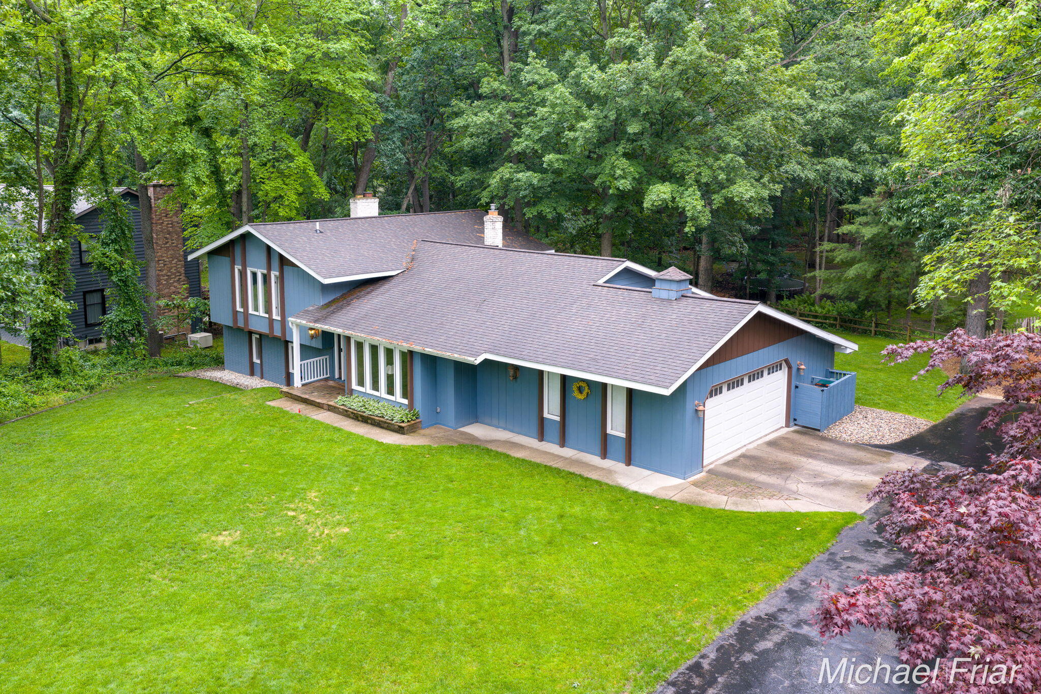 2700 Shadowbrook Drive SE Grand Rapids MI 49546
