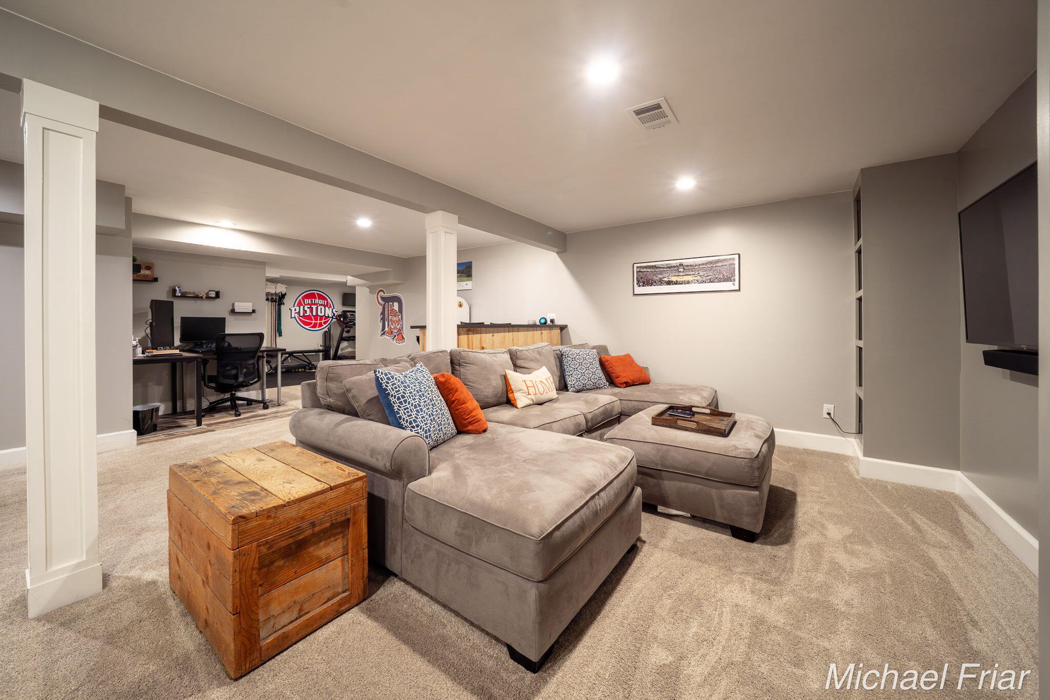 2700 Shadowbrook Drive SE Grand Rapids MI 49546