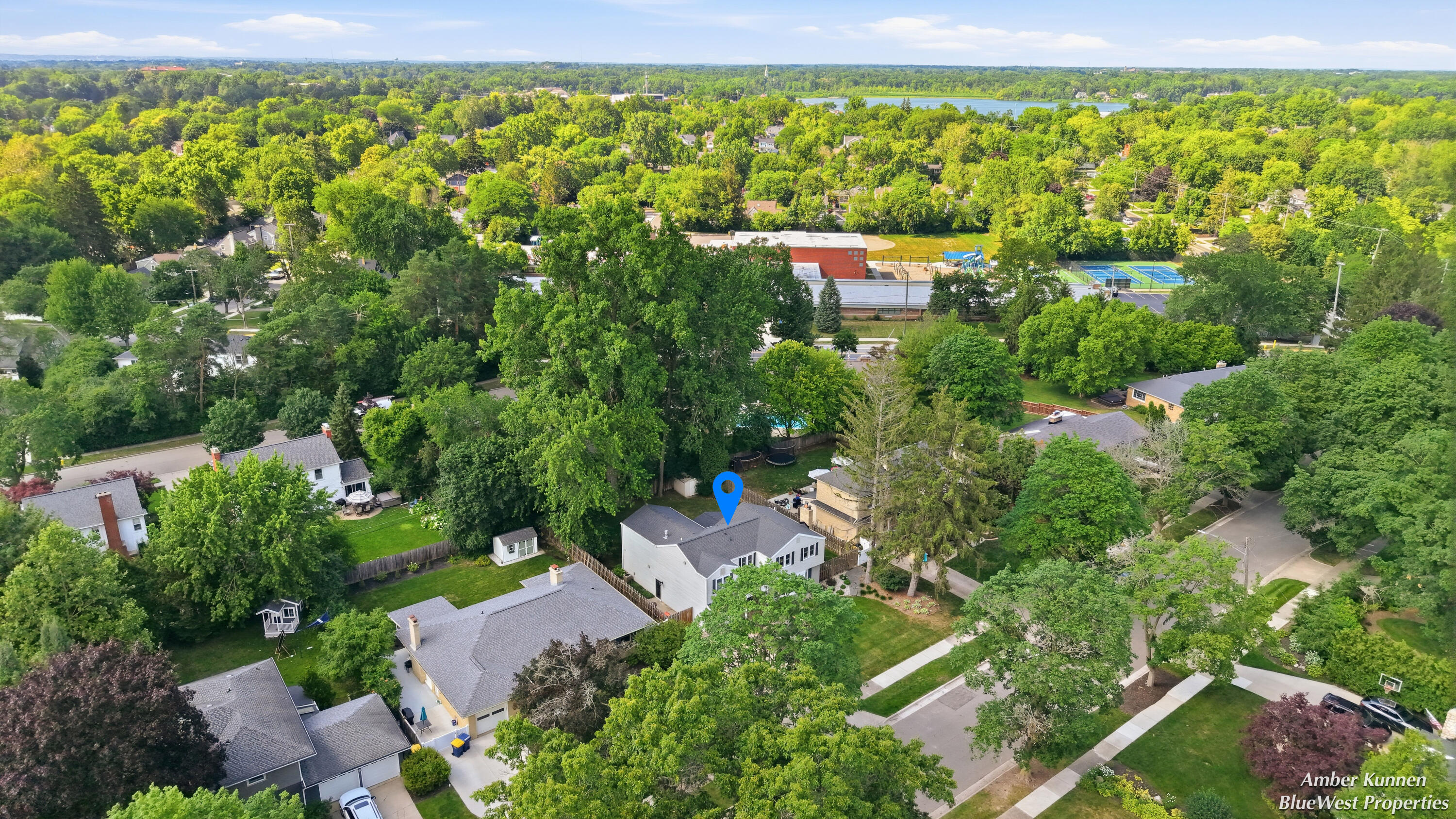 2331 Wilshire Drive SE East Grand Rapids MI 49506