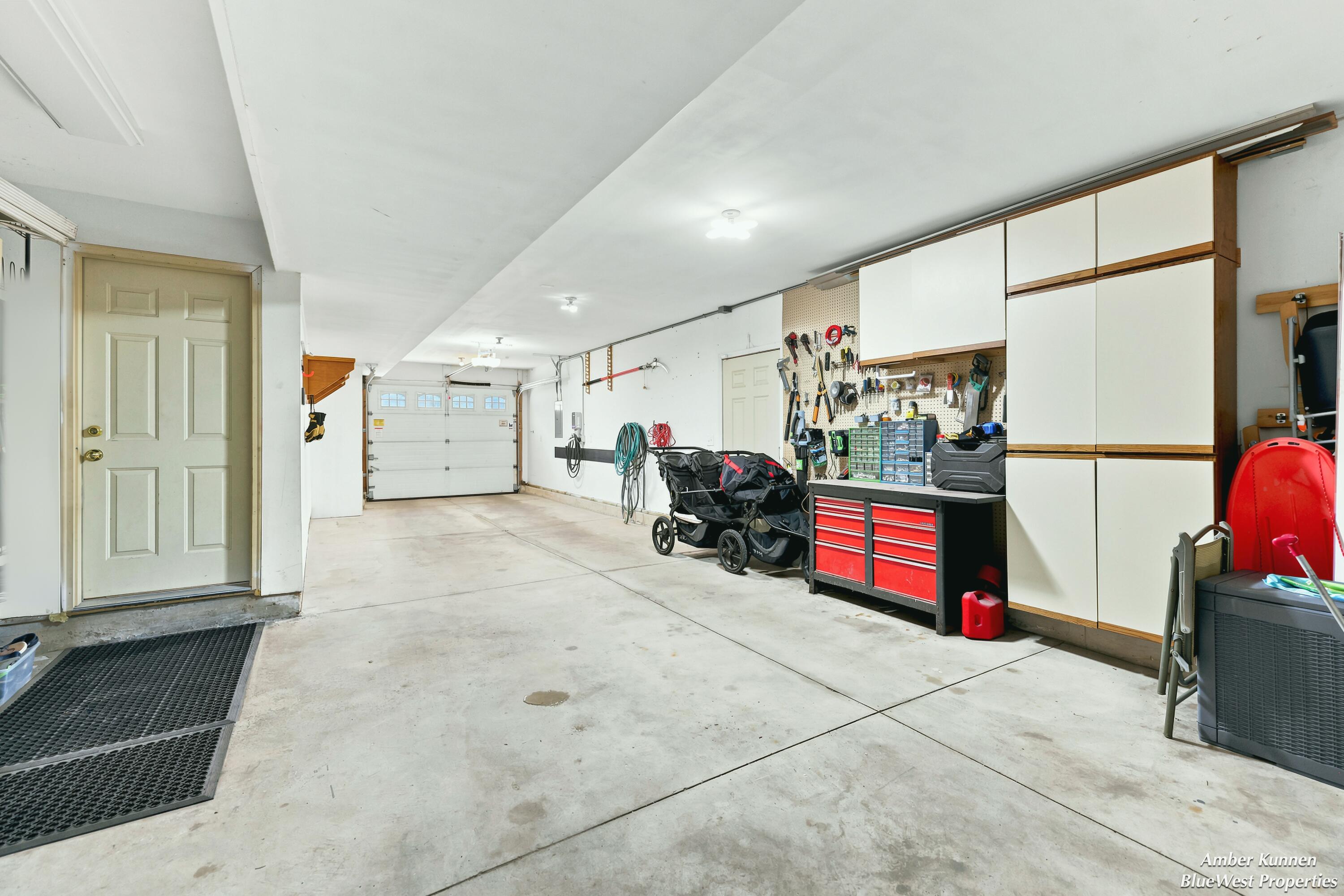 2331 Wilshire Drive SE East Grand Rapids MI 49506
