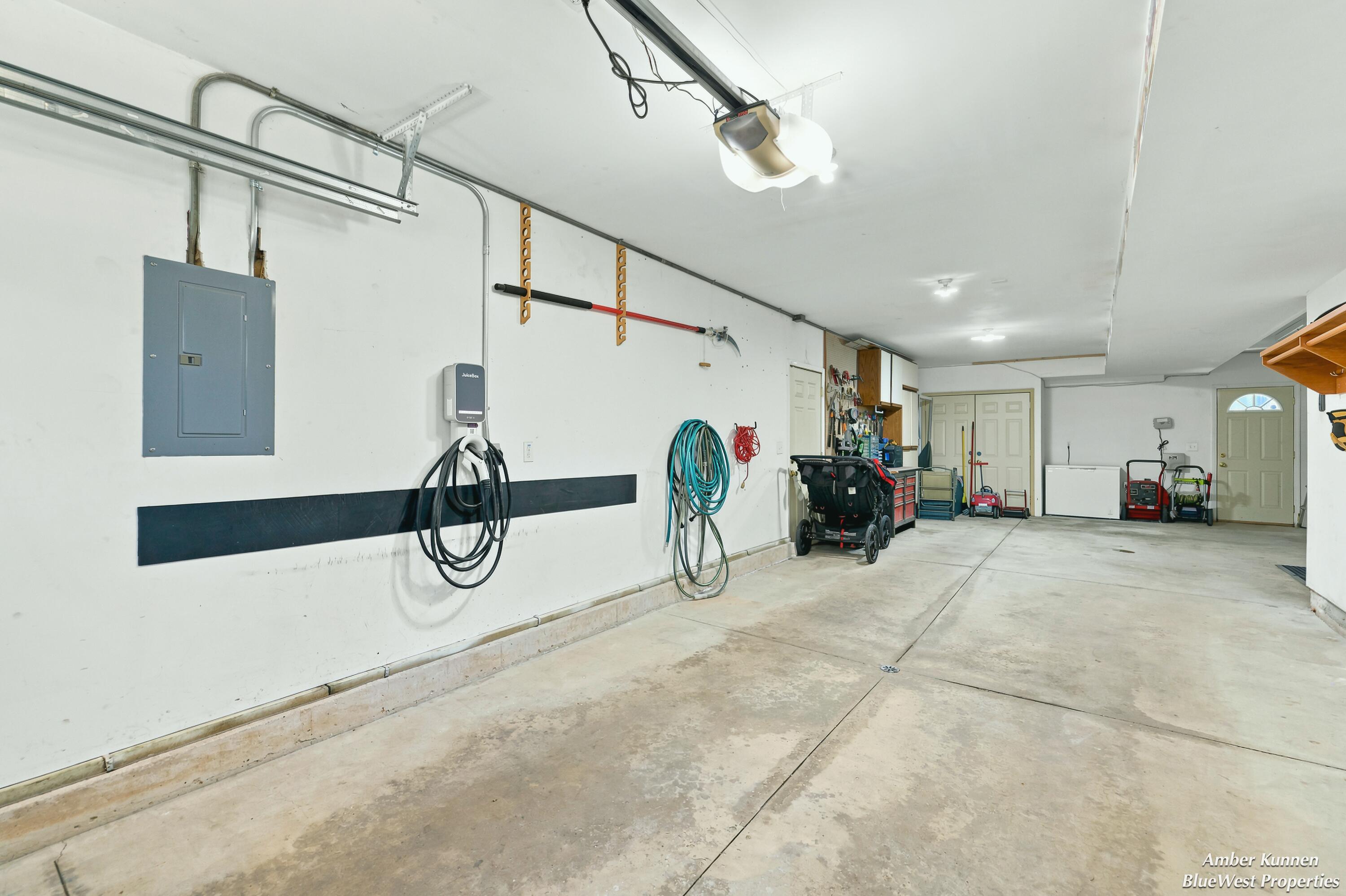 2331 Wilshire Drive SE East Grand Rapids MI 49506