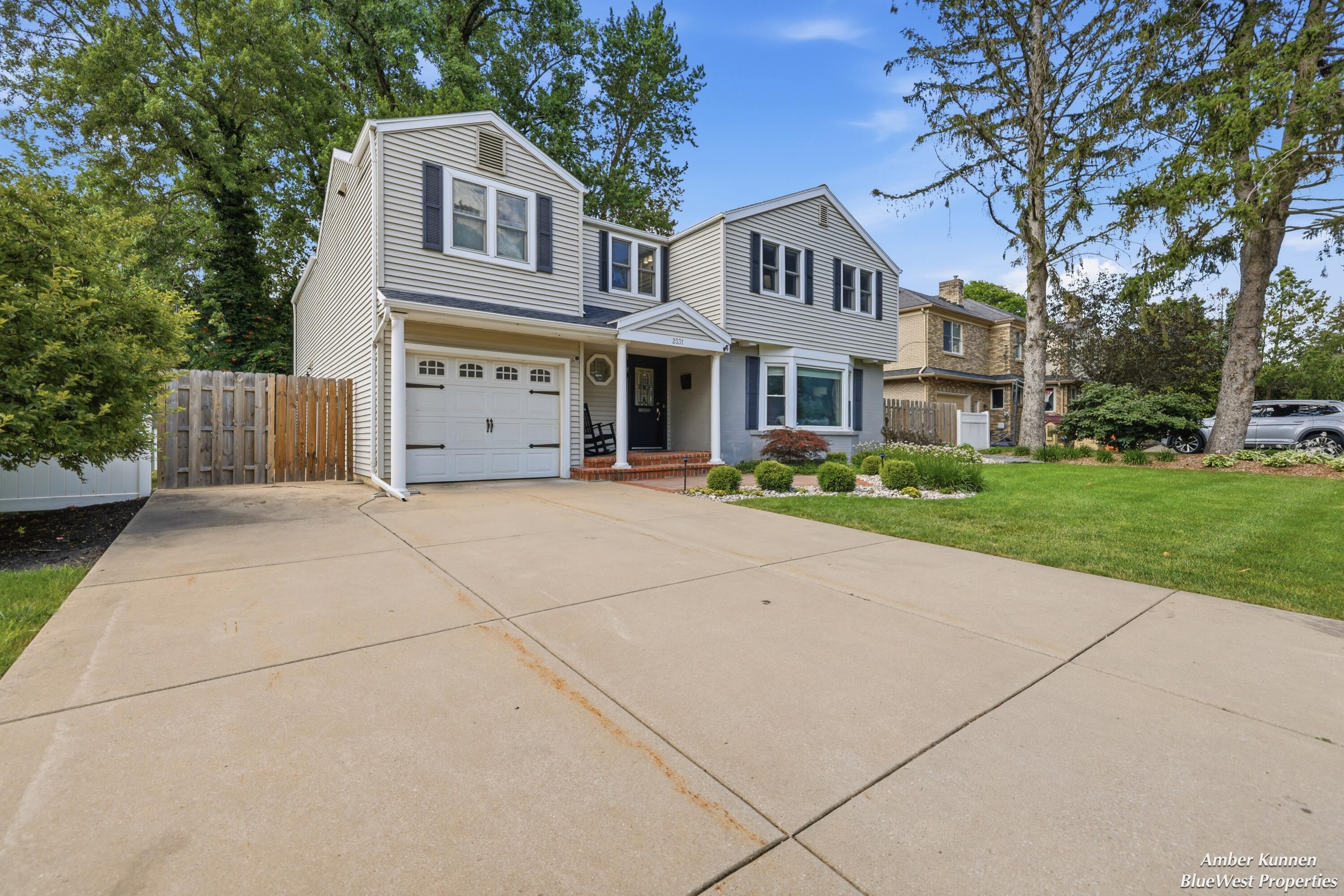 2331 Wilshire Drive SE East Grand Rapids MI 49506