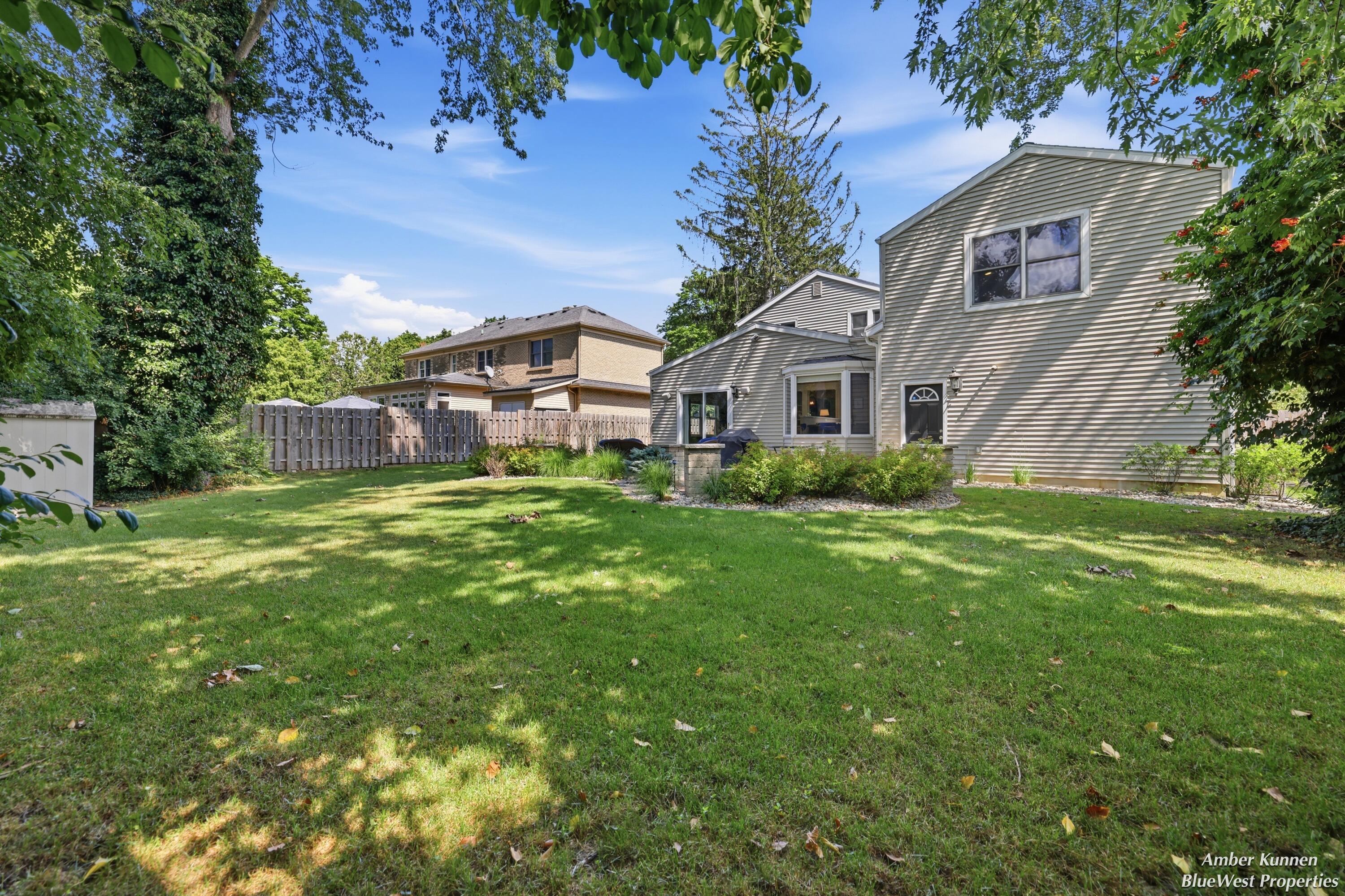 2331 Wilshire Drive SE East Grand Rapids MI 49506