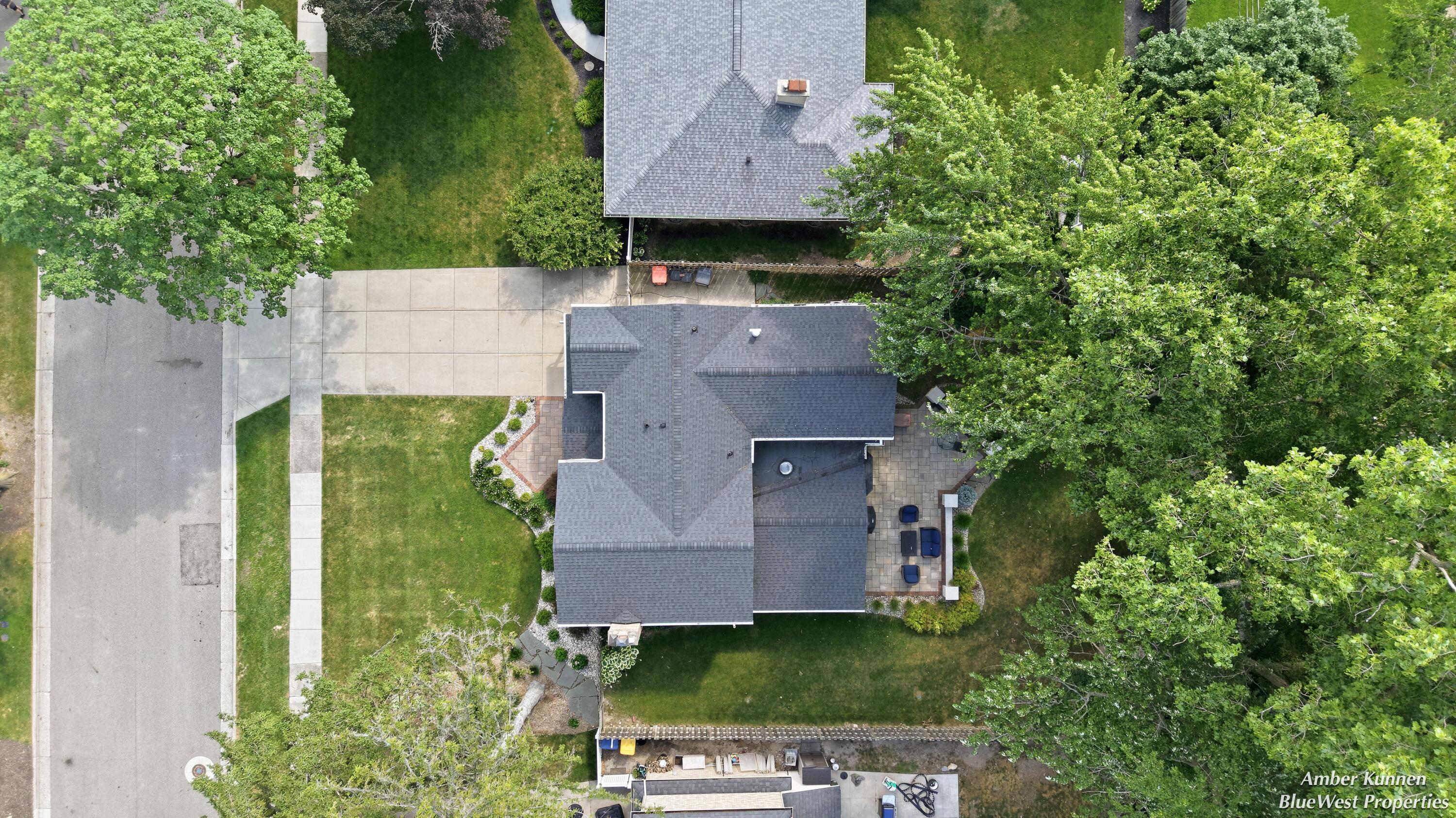 2331 Wilshire Drive SE East Grand Rapids MI 49506