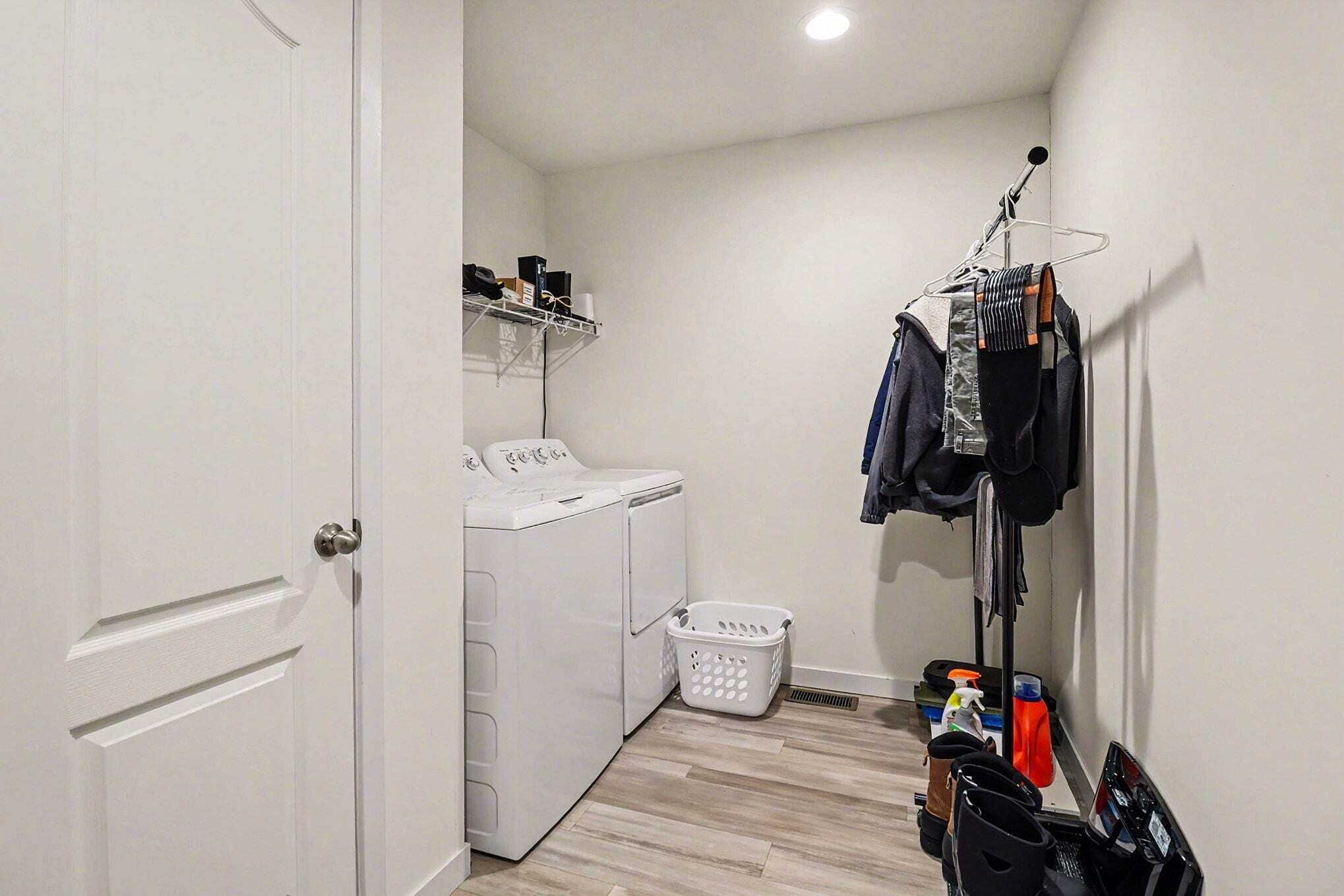 3621 W Woodview Drive Ludington MI 49431