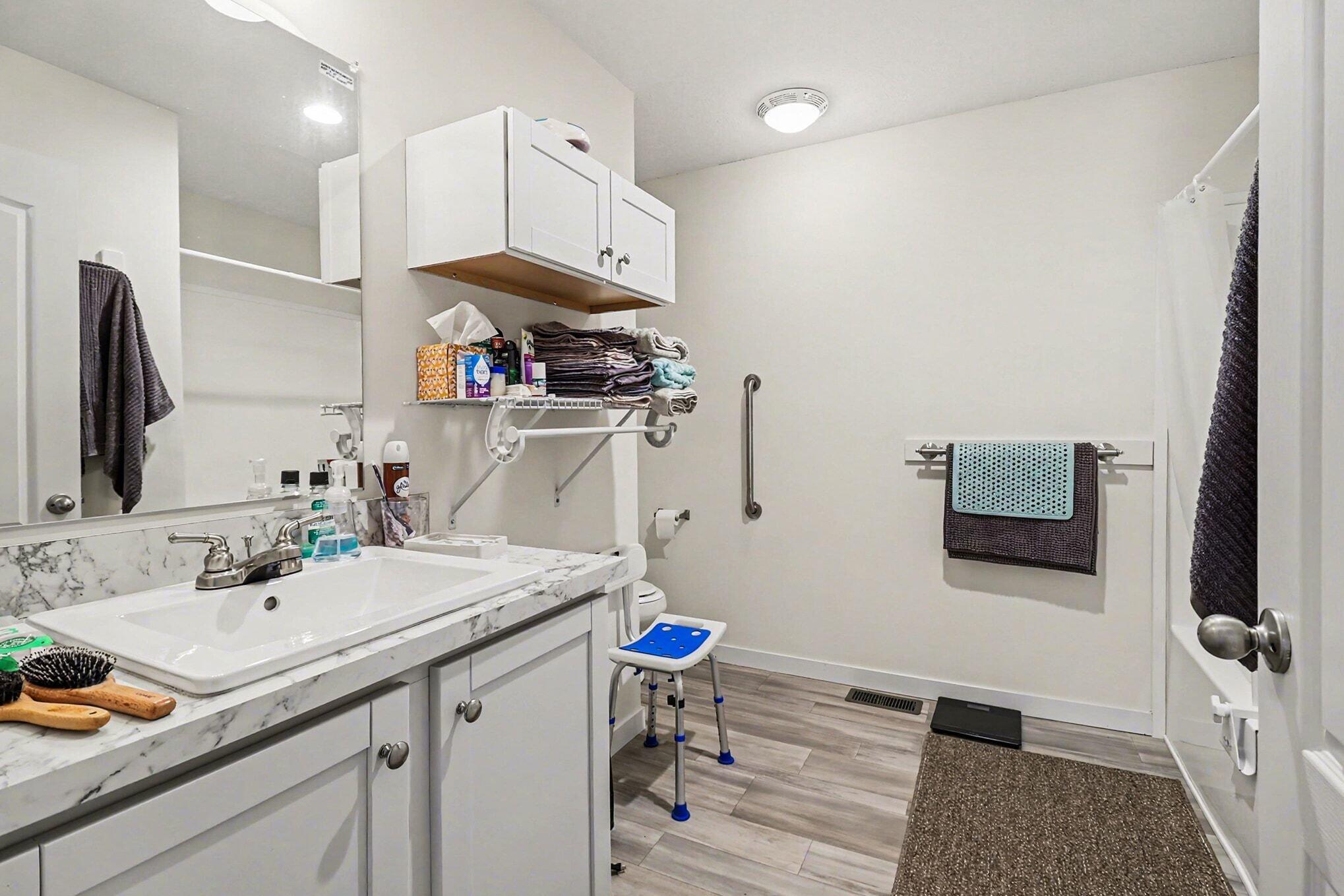 3621 W Woodview Drive Ludington MI 49431