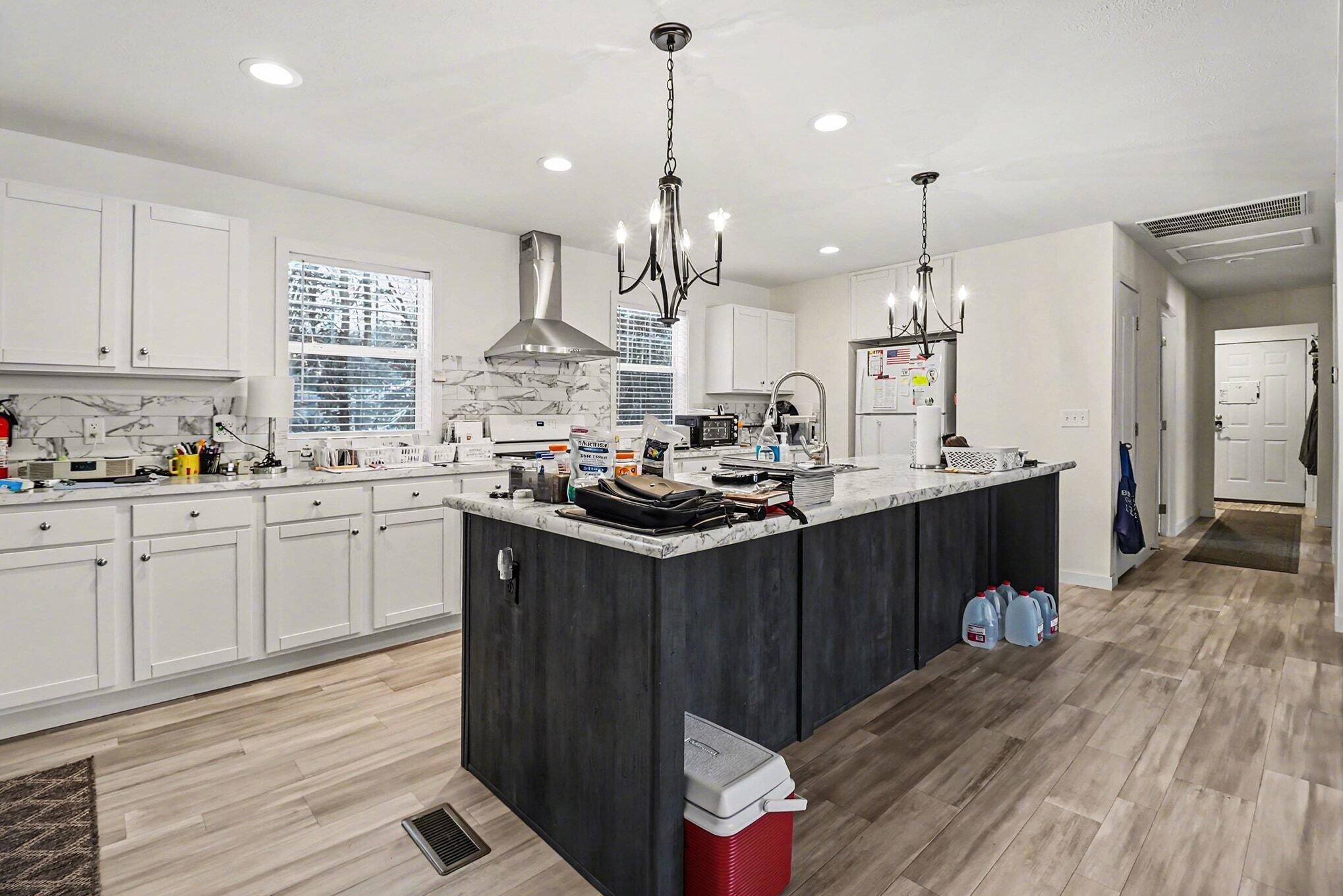 3621 W Woodview Drive Ludington MI 49431