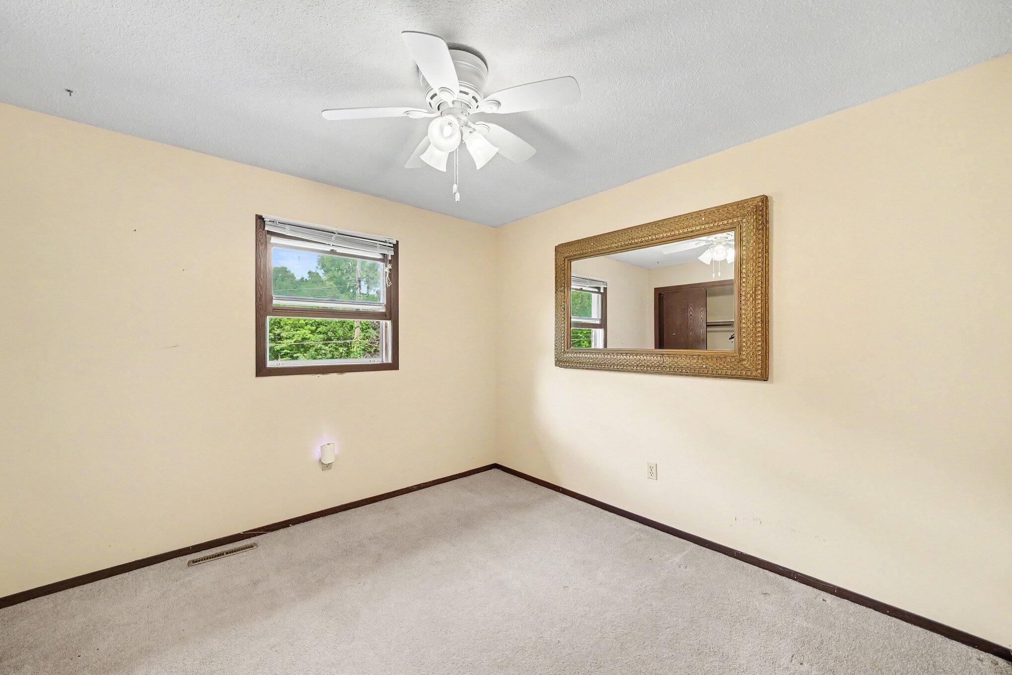 3288 Chestnut Avenue Coloma MI 49038