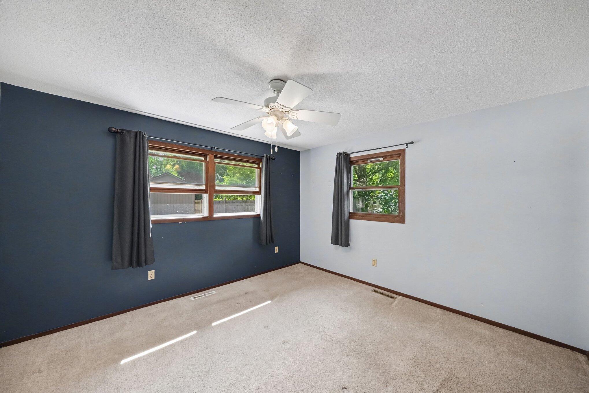 3288 Chestnut Avenue Coloma MI 49038