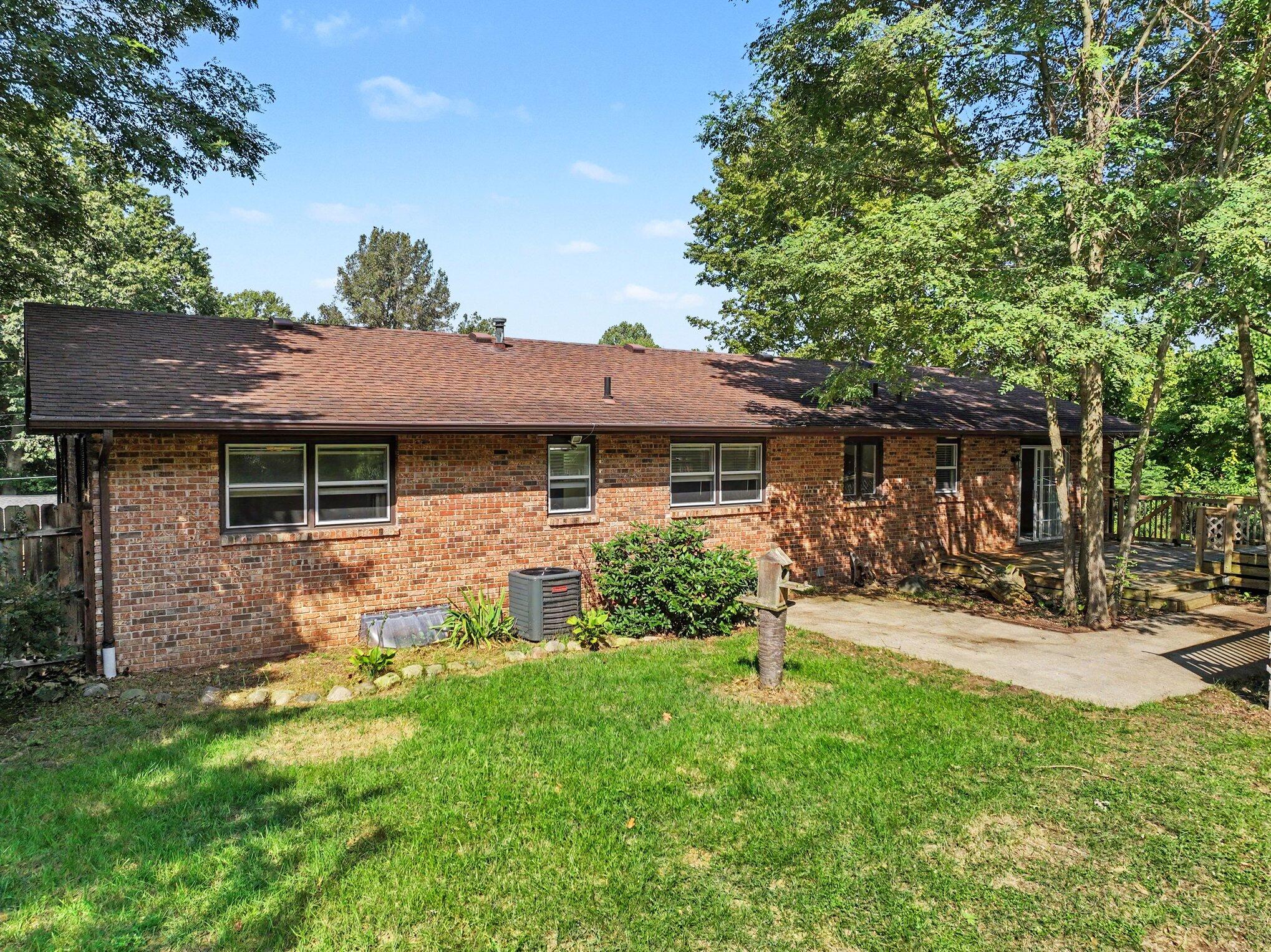 3288 Chestnut Avenue Coloma MI 49038