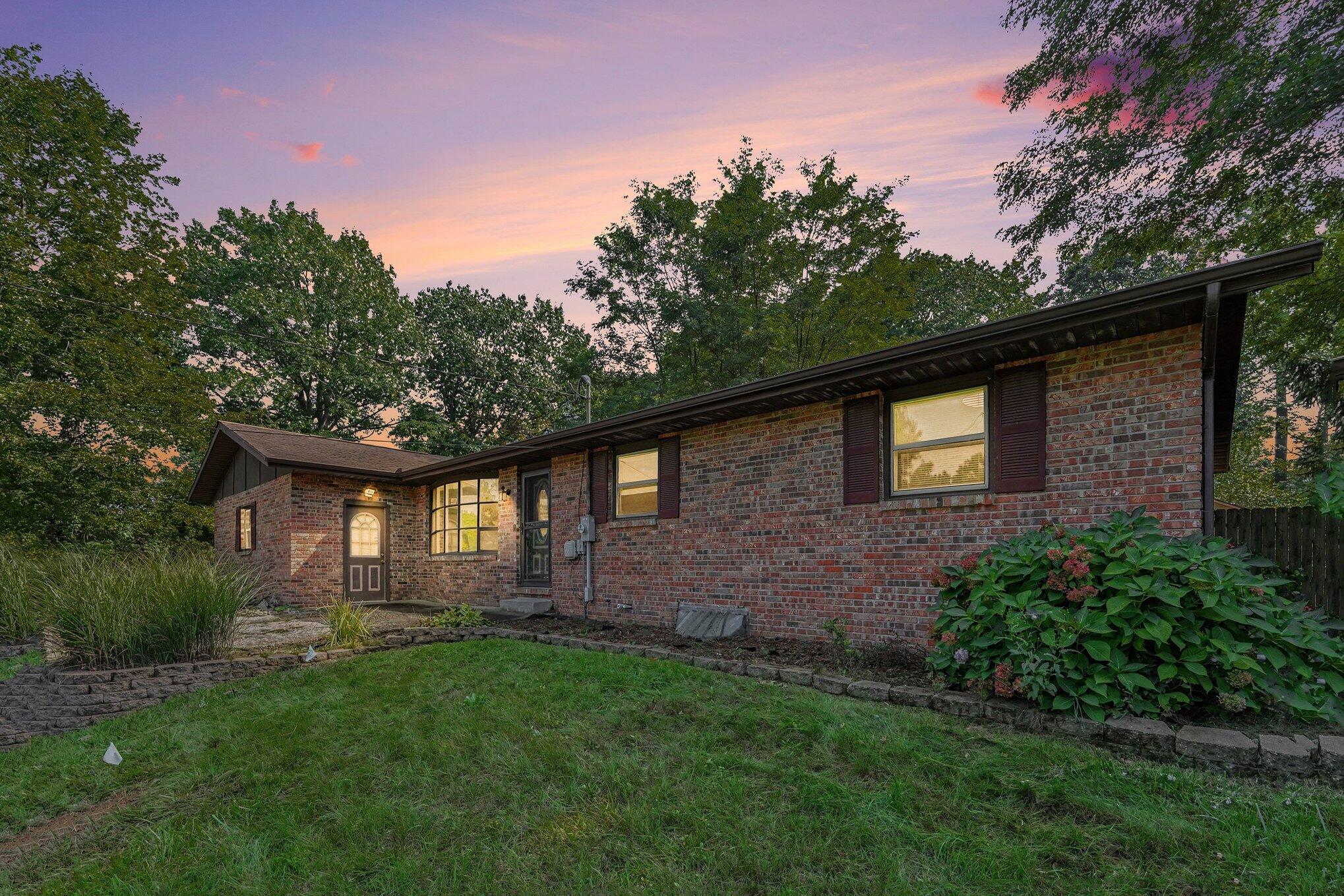 3288 Chestnut Avenue Coloma MI 49038