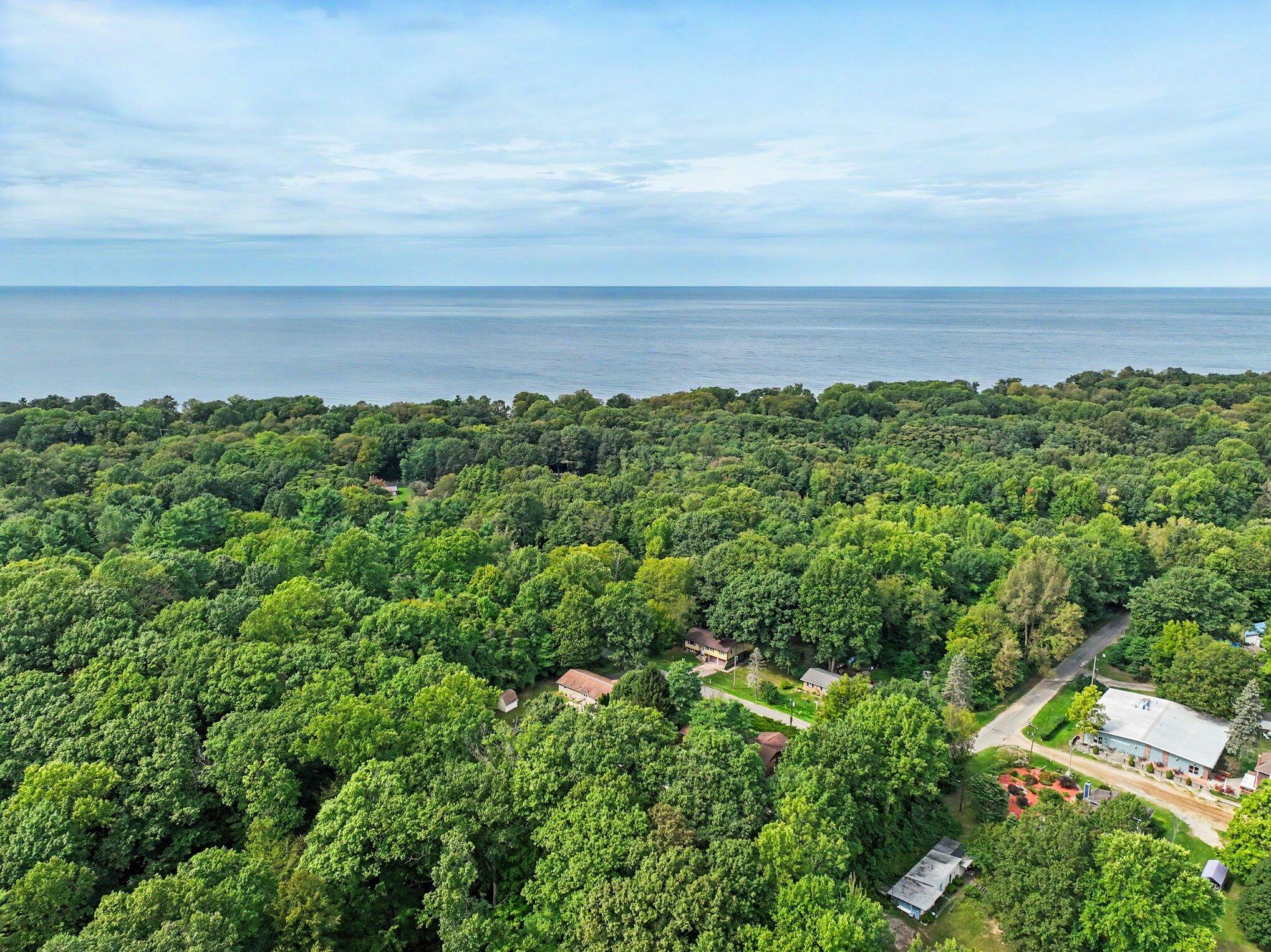 3288 Chestnut Avenue Coloma MI 49038