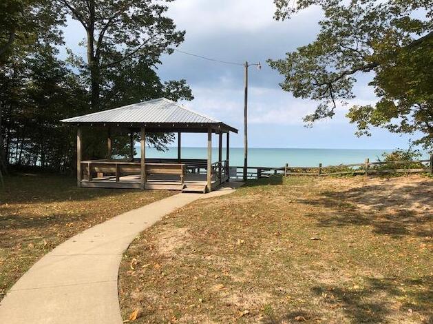 3288 Chestnut Avenue Coloma MI 49038