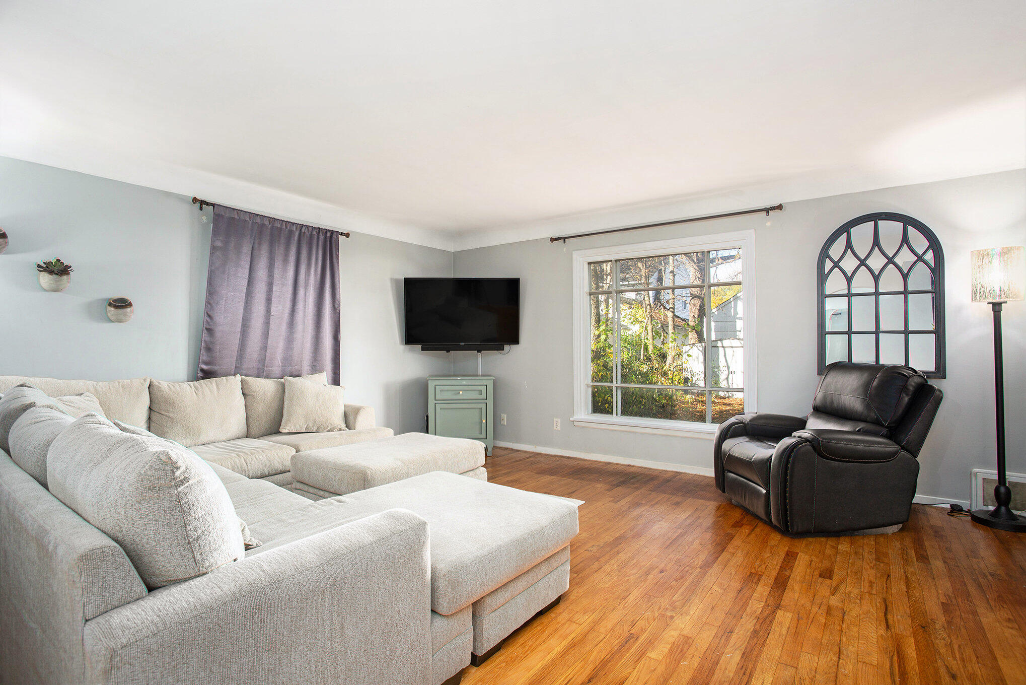 513 Julia Street NE Grand Rapids MI 49505