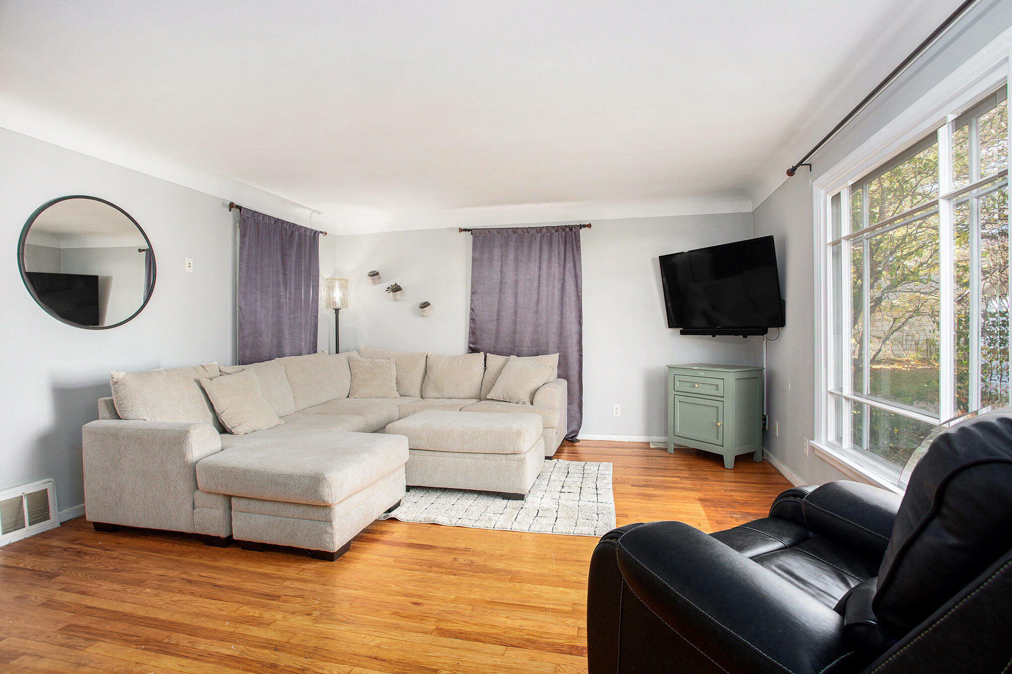 513 Julia Street NE Grand Rapids MI 49505