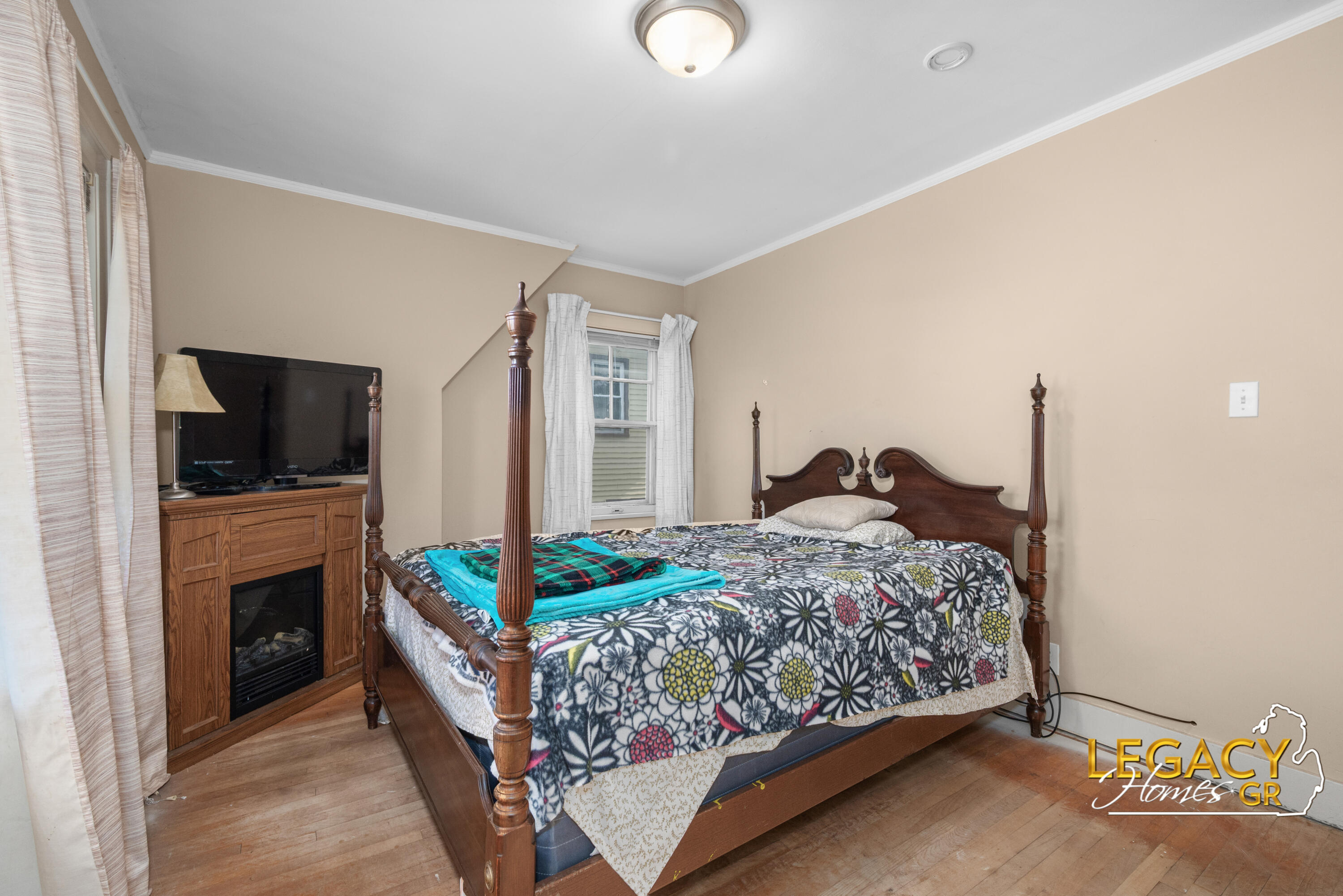 1206 Fisk Road SE Grand Rapids MI 49506