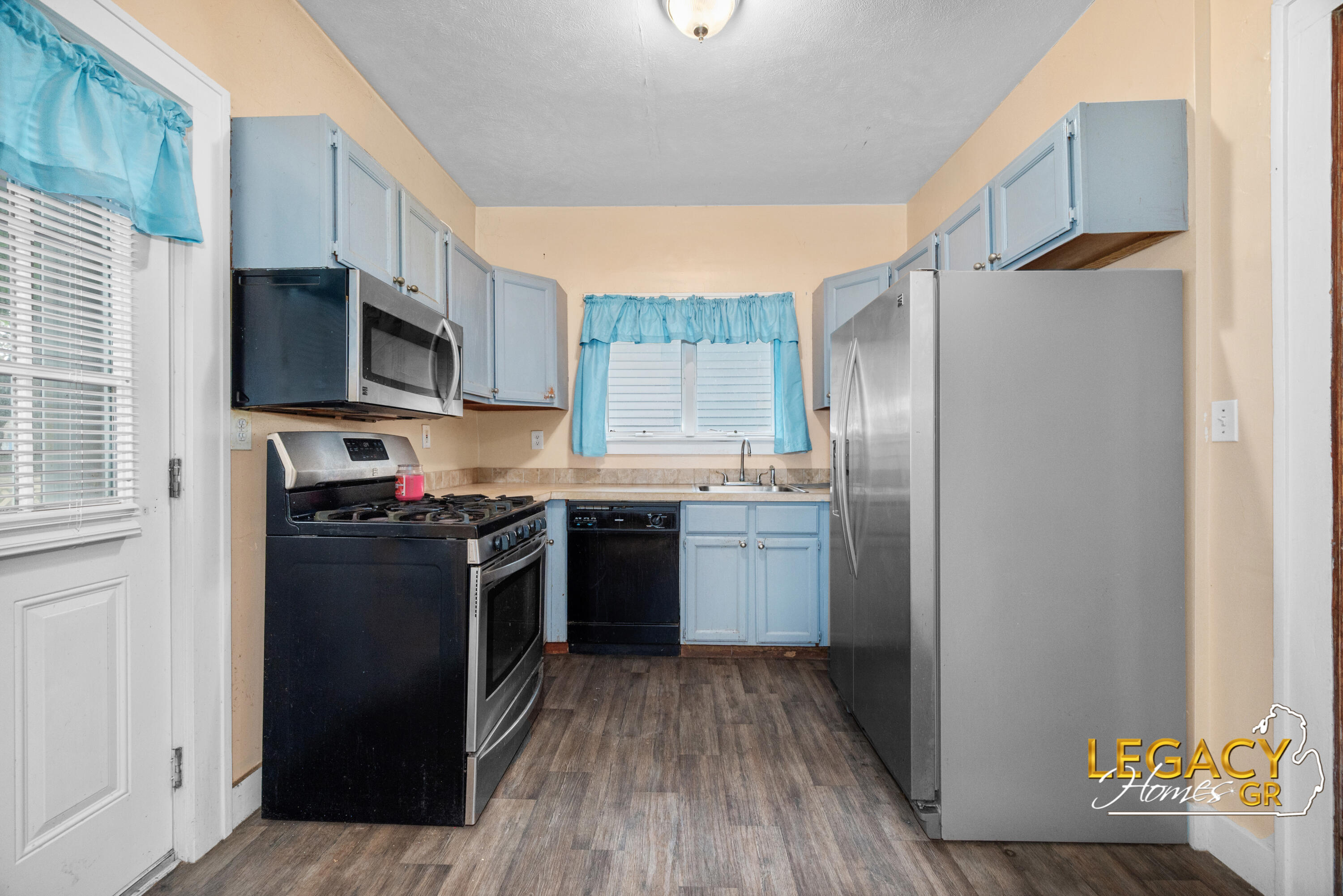 1206 Fisk Road SE Grand Rapids MI 49506