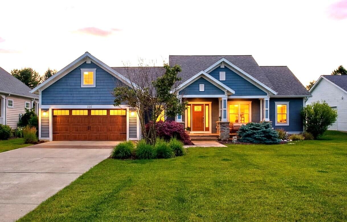 349 Parkside Lane Douglas MI 49406