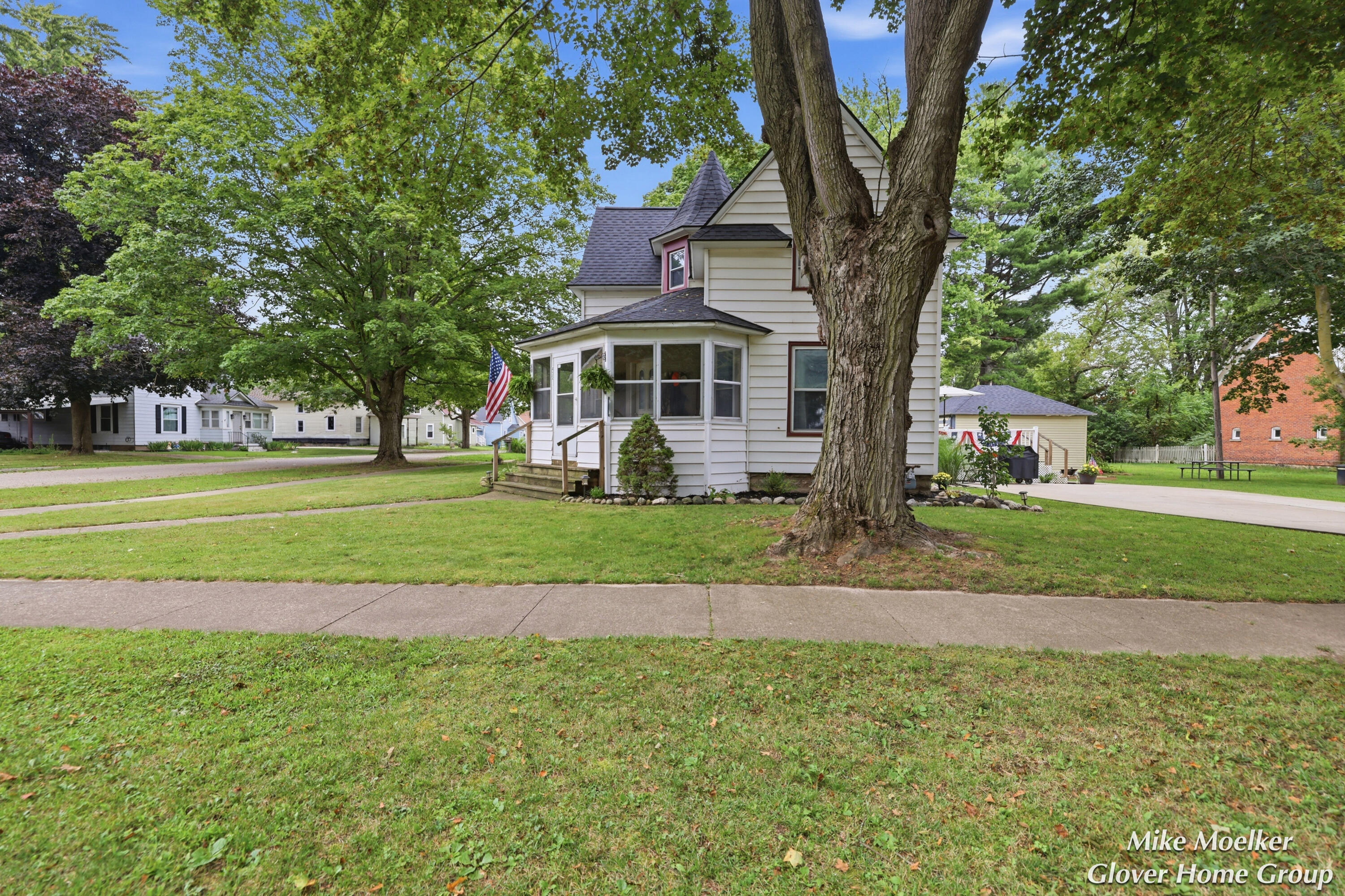 432 N Maple Street Hopkins MI 49328