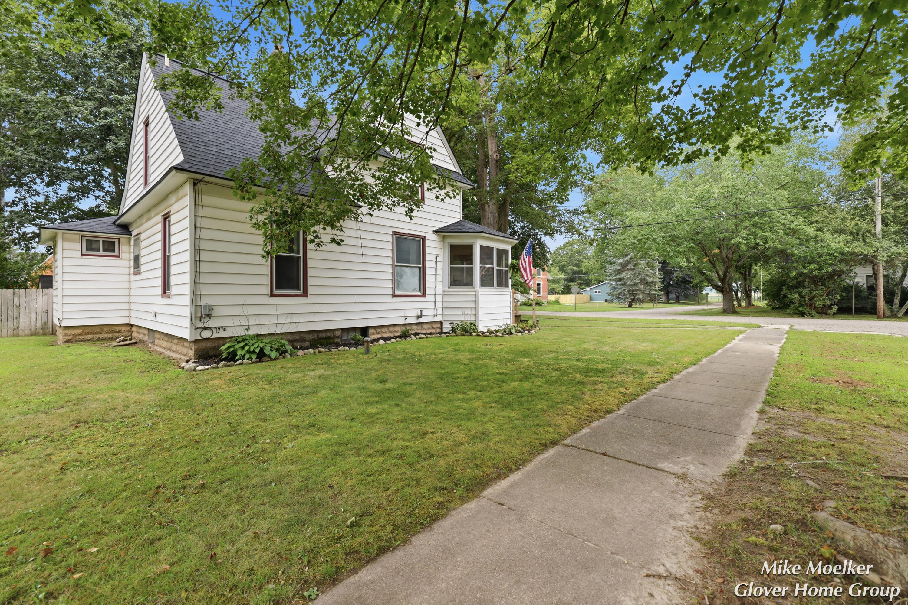 432 N Maple Street Hopkins MI 49328