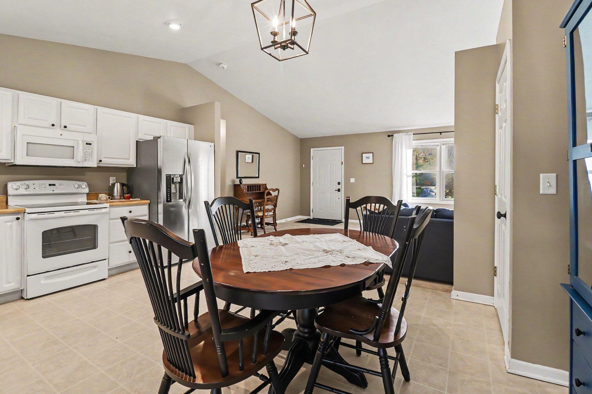 1555 Marilyn Avenue Ludington MI 49431