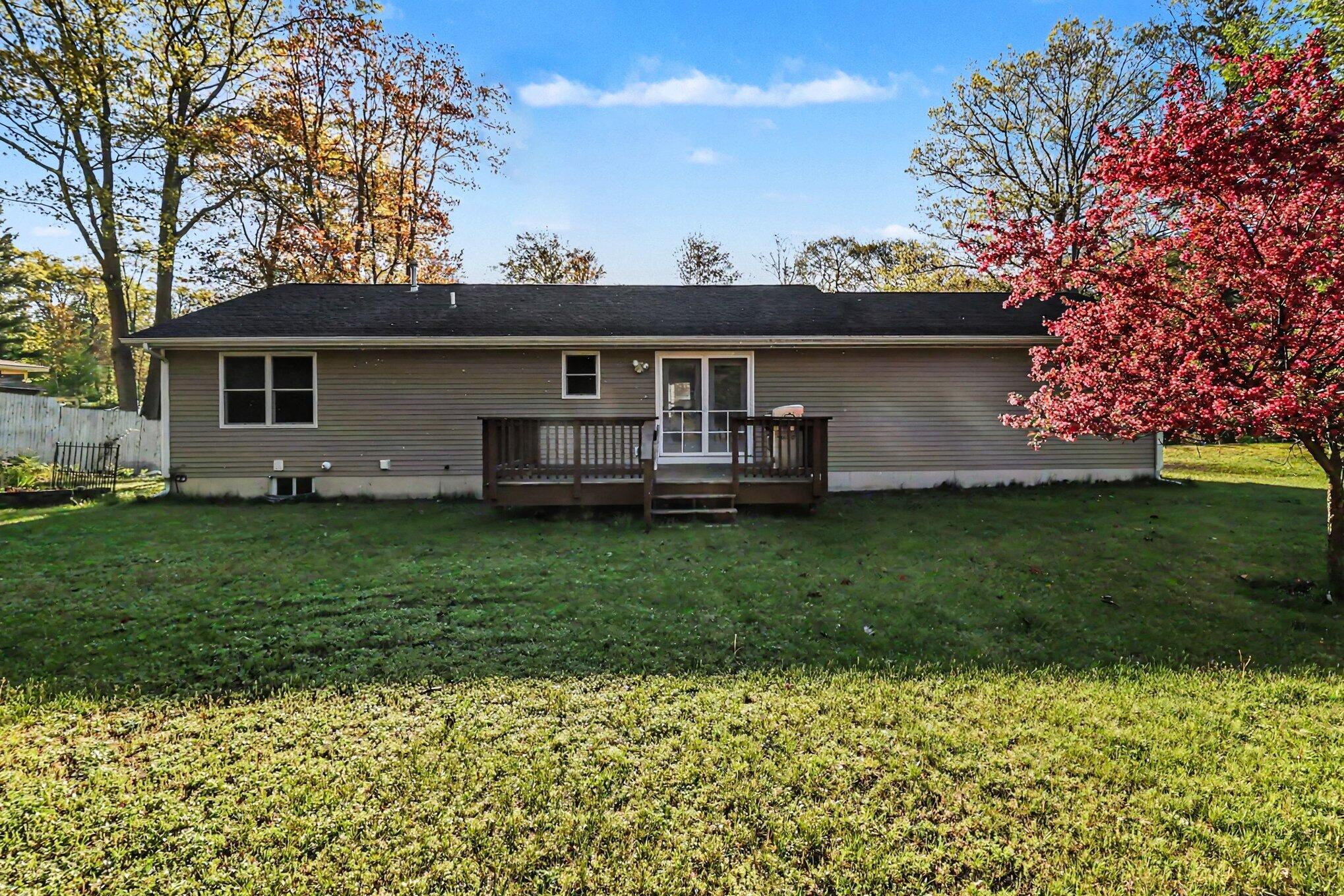 1555 Marilyn Avenue Ludington MI 49431