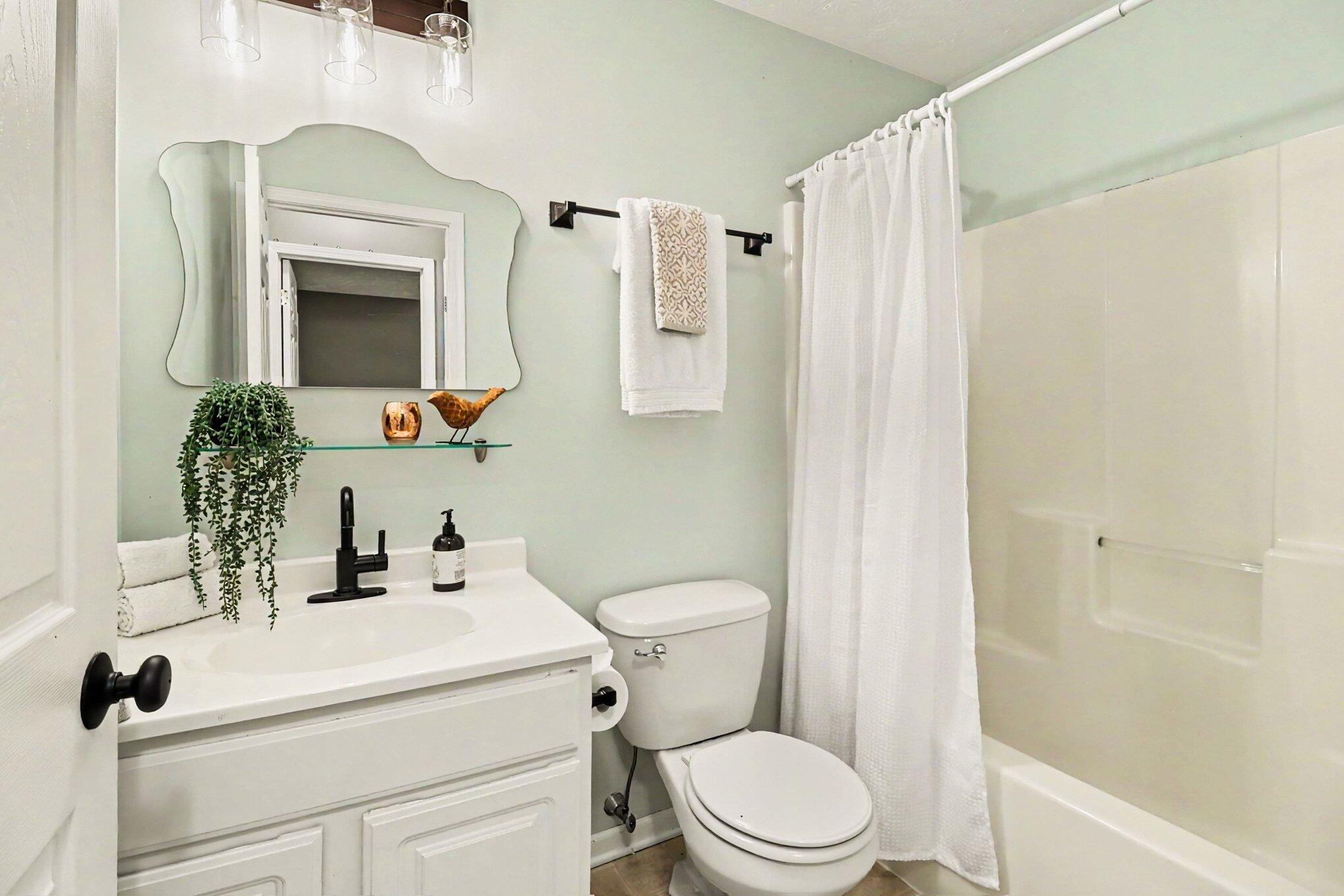 1555 Marilyn Avenue Ludington MI 49431