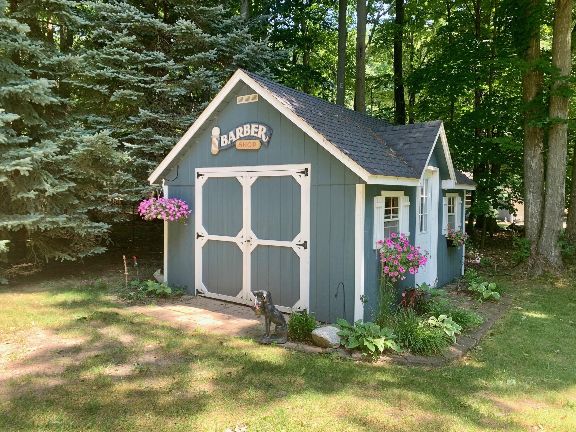 7354 W M-116 Ludington MI 49431