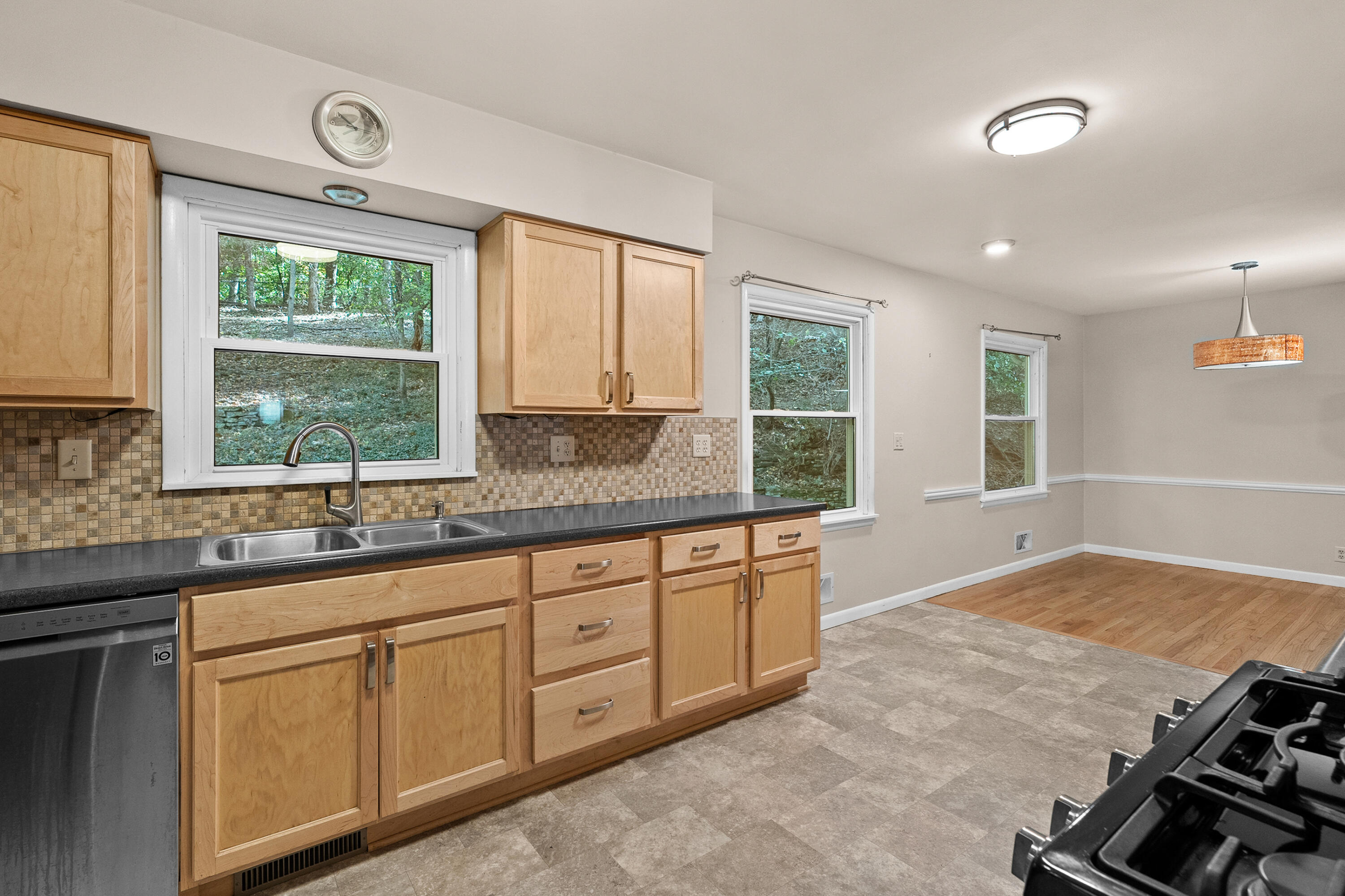 2211 Rambling Road Kalamazoo MI 49008