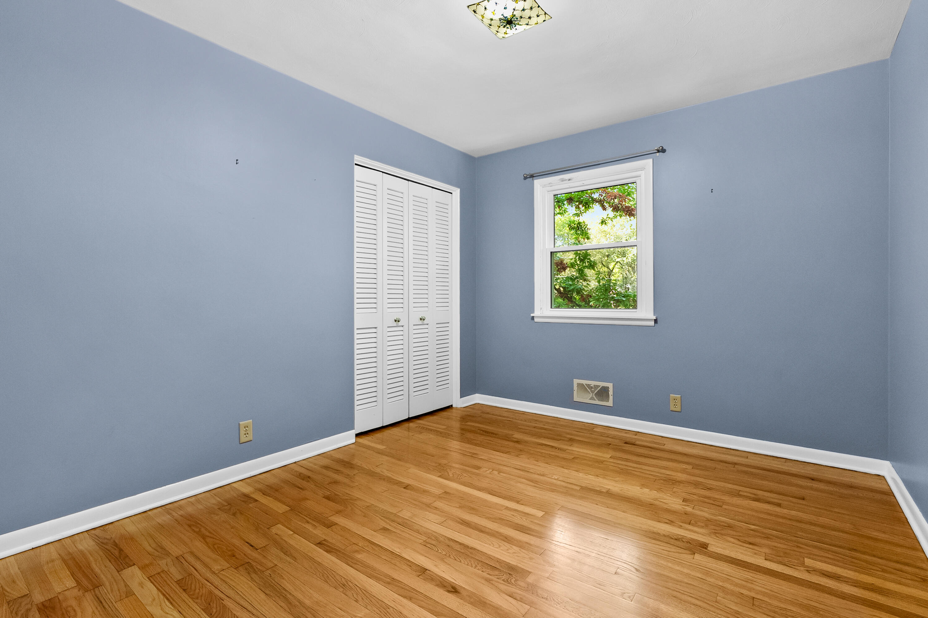 2211 Rambling Road Kalamazoo MI 49008