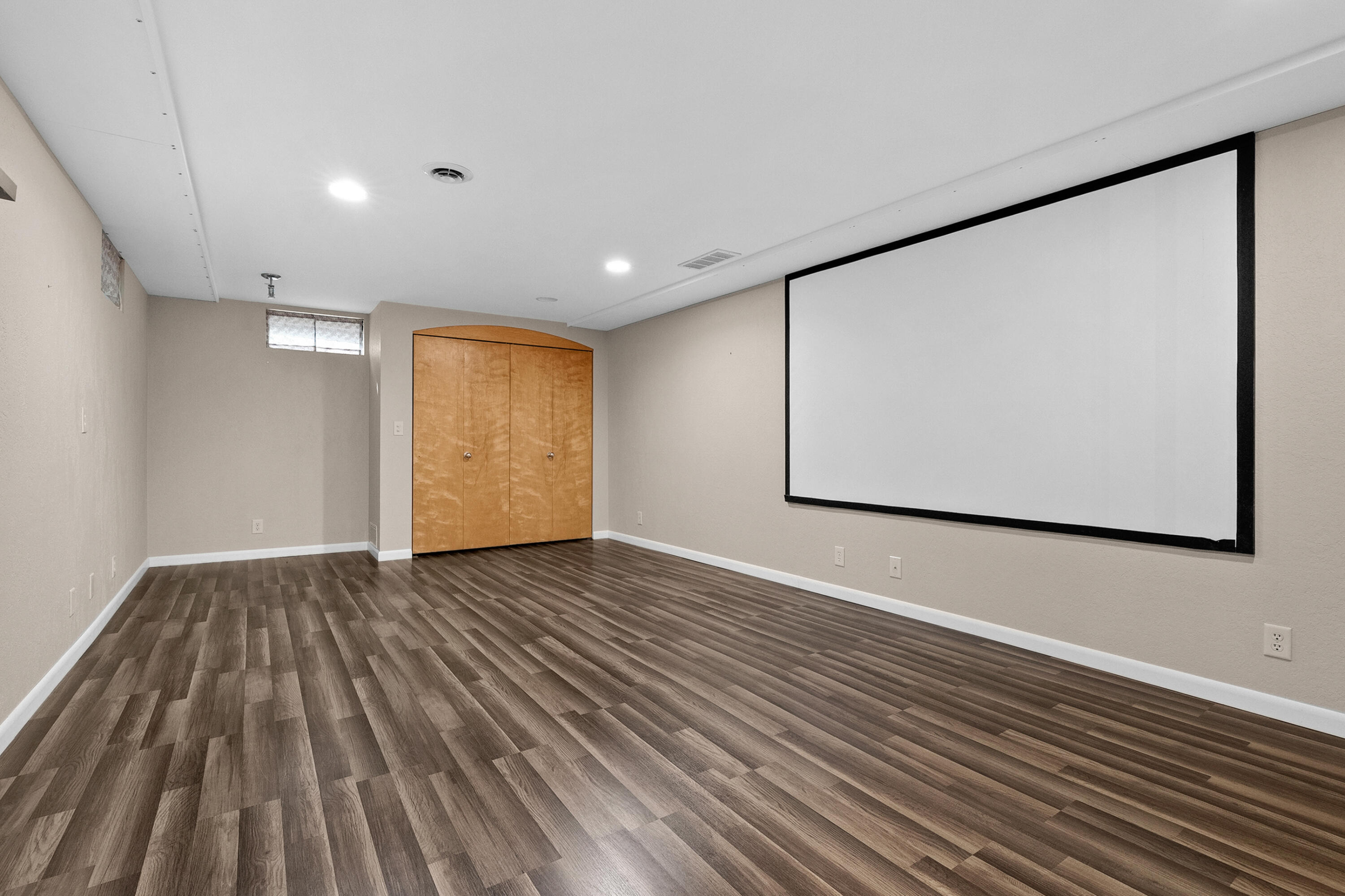 2211 Rambling Road Kalamazoo MI 49008