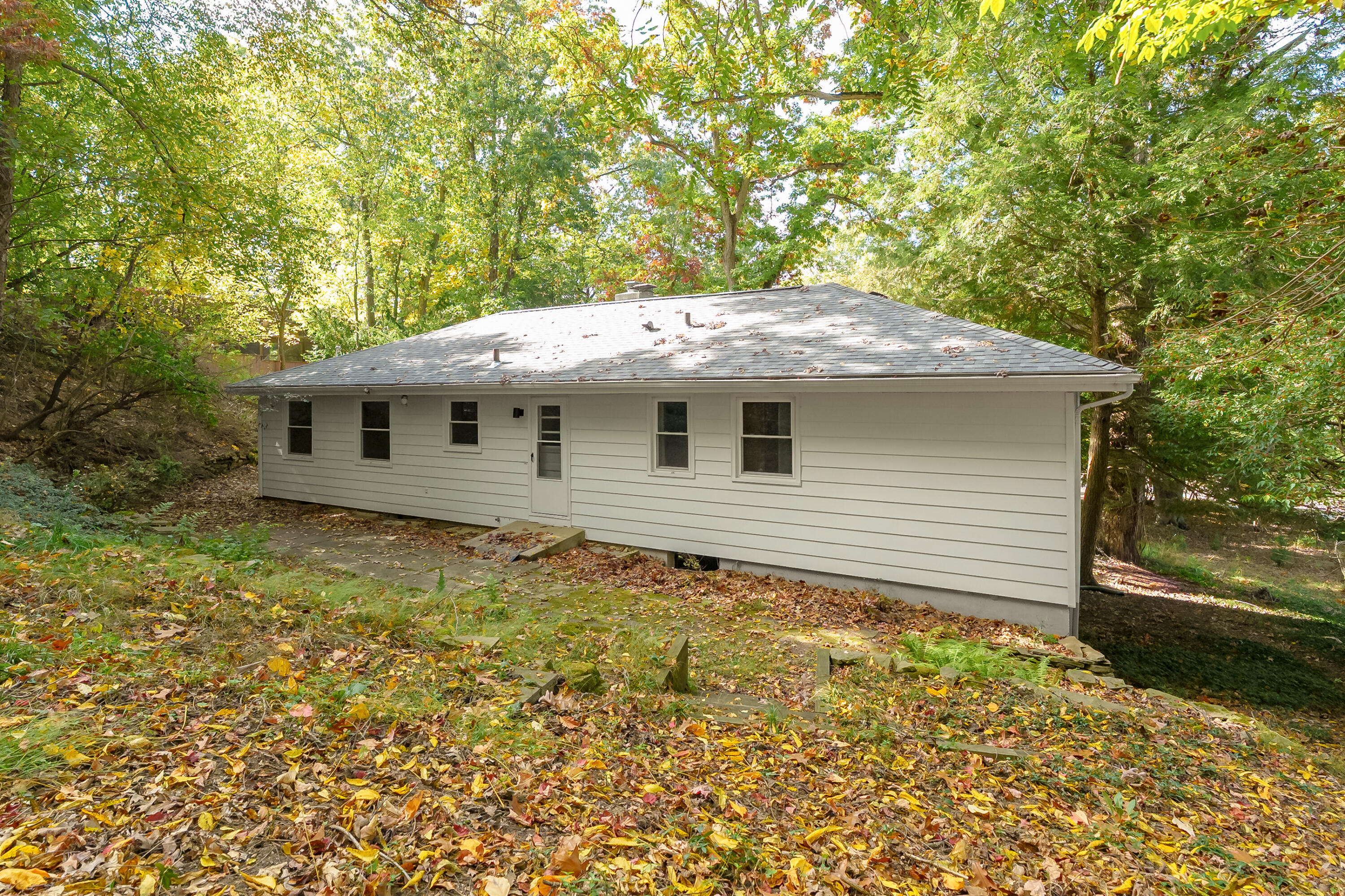 2211 Rambling Road Kalamazoo MI 49008