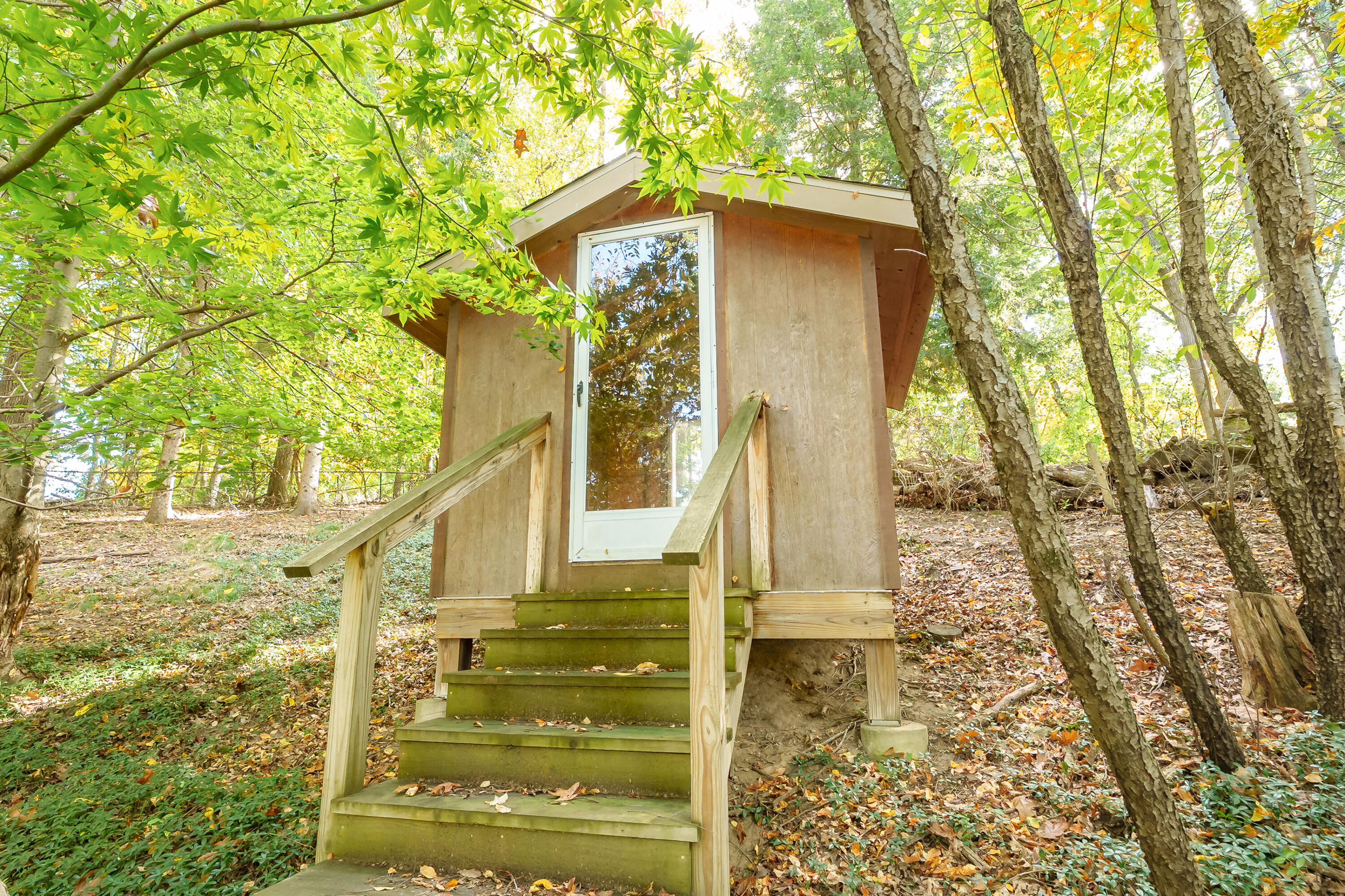 2211 Rambling Road Kalamazoo MI 49008