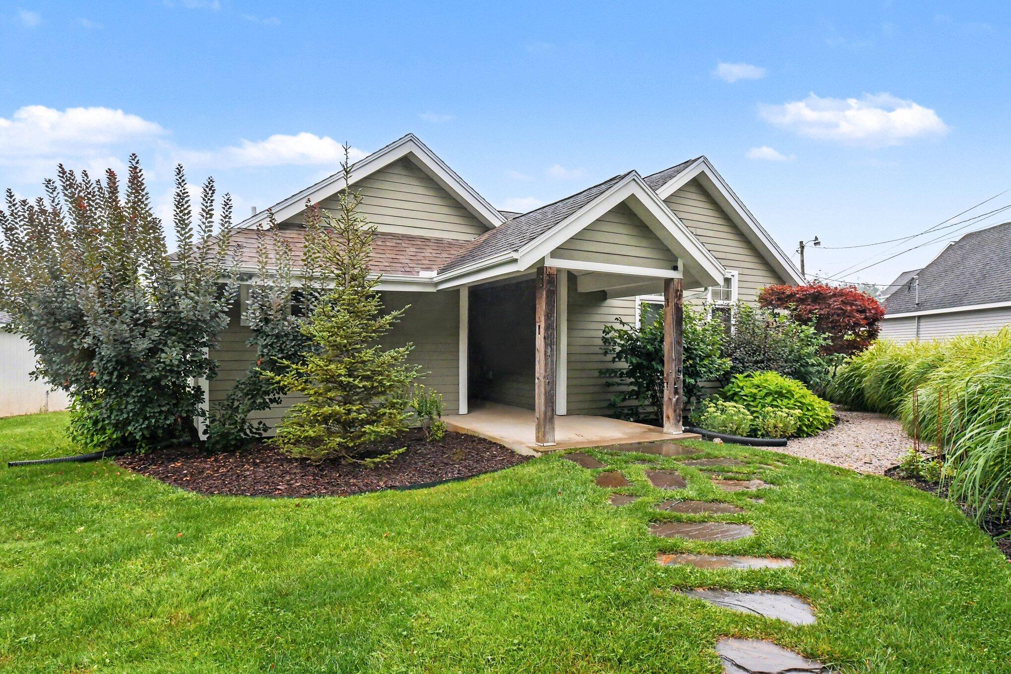66055 South Drive Cassopolis MI 49031
