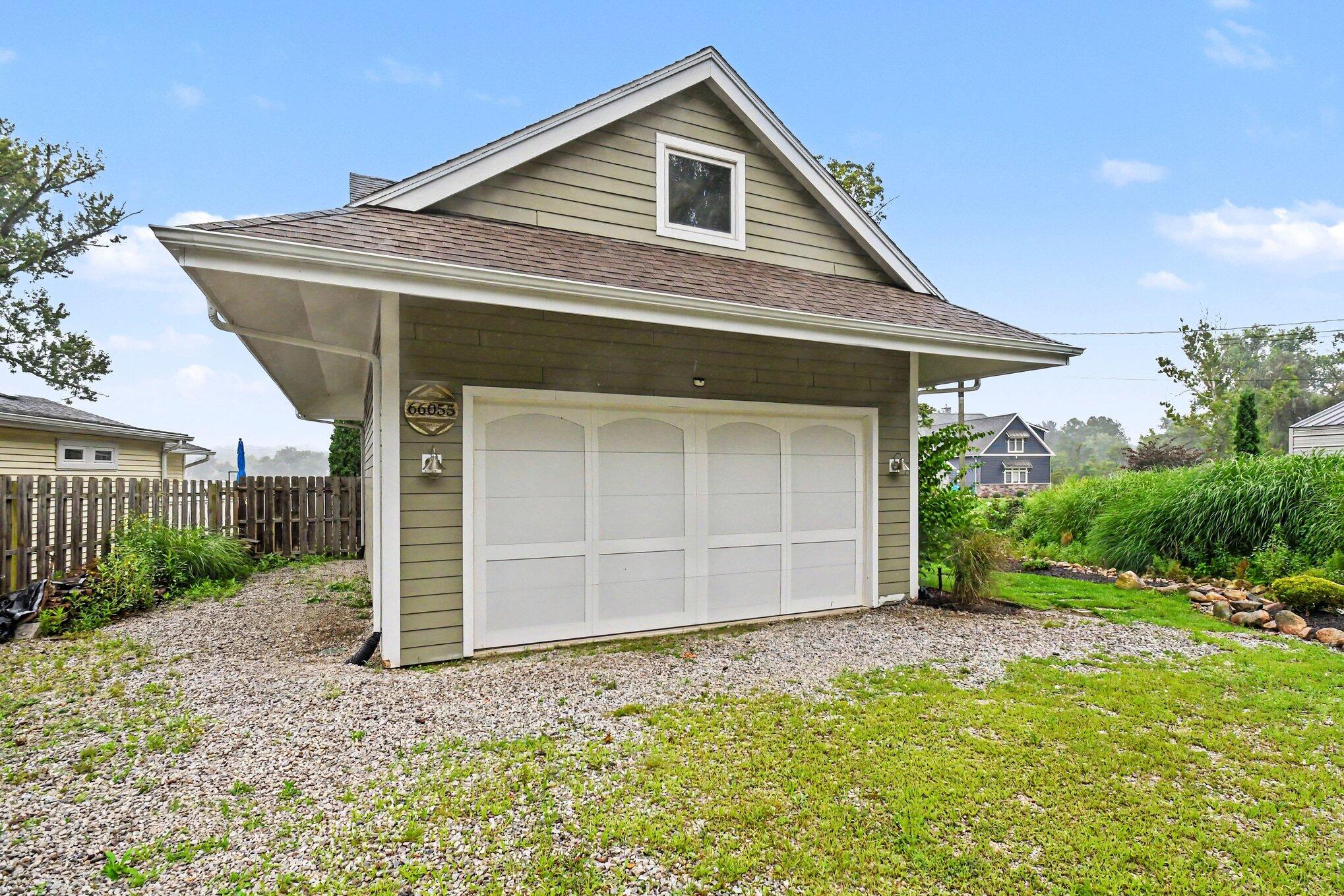 66055 South Drive Cassopolis MI 49031