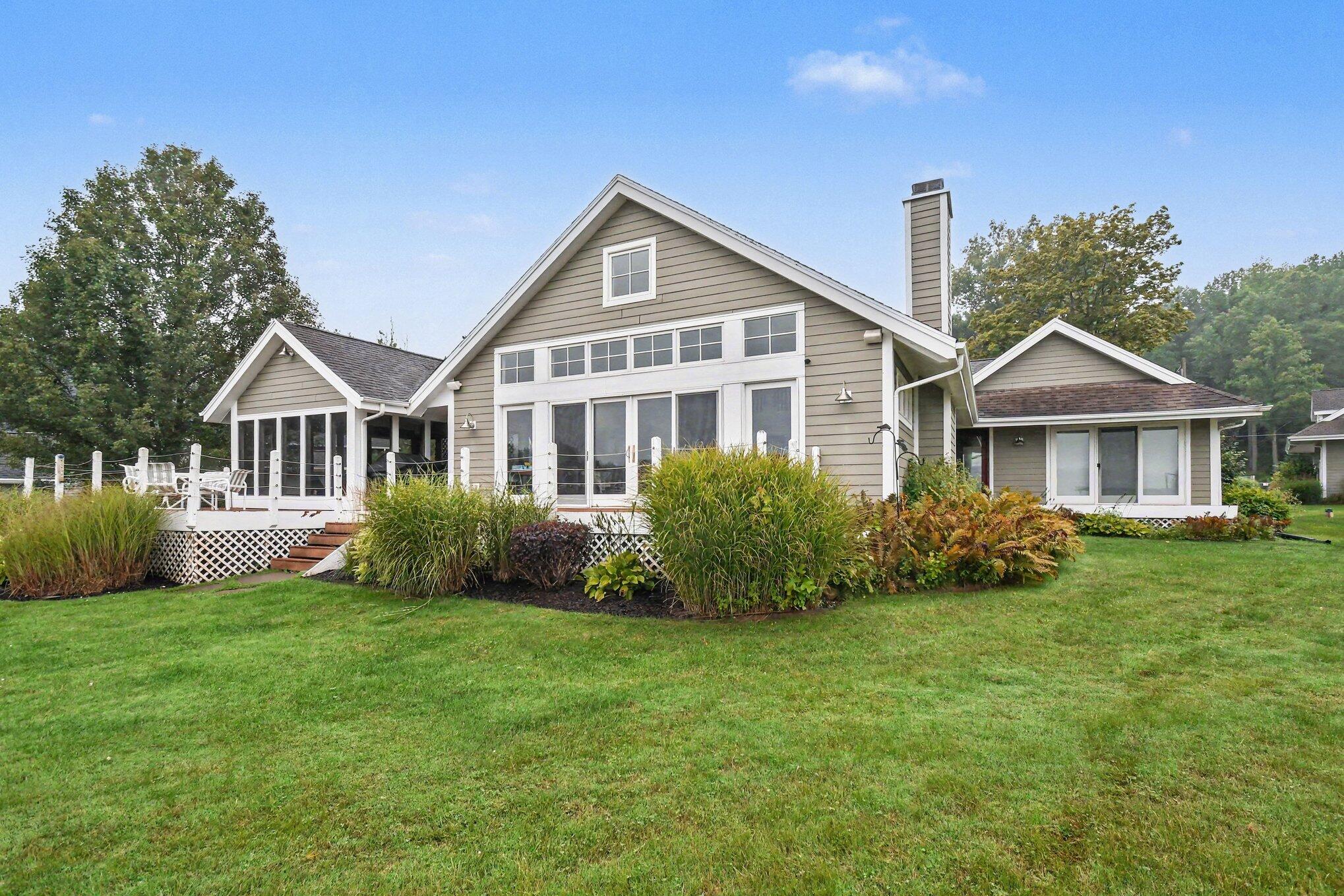 66055 South Drive Cassopolis MI 49031