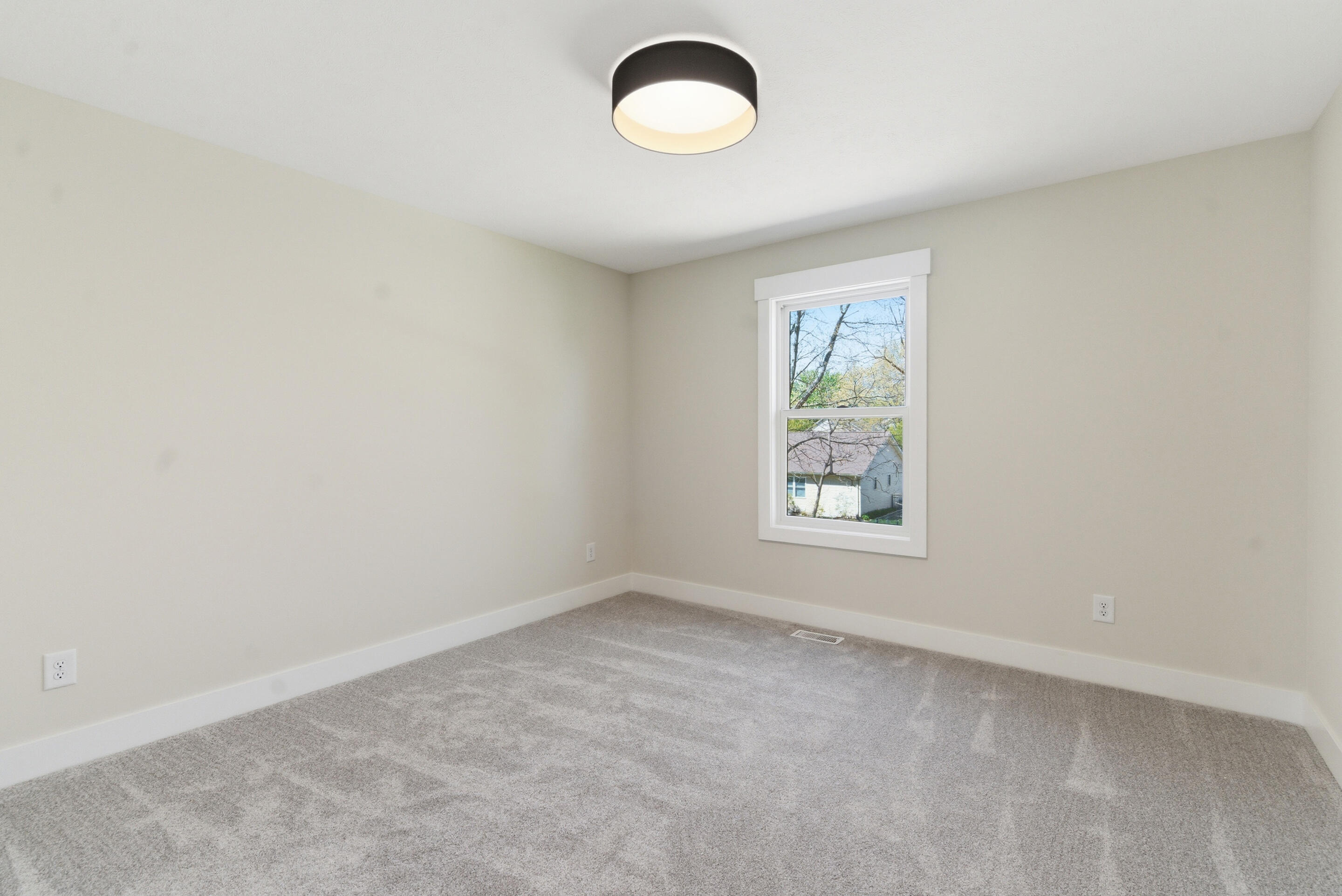 2612 Ashford Trail Portage MI 49024