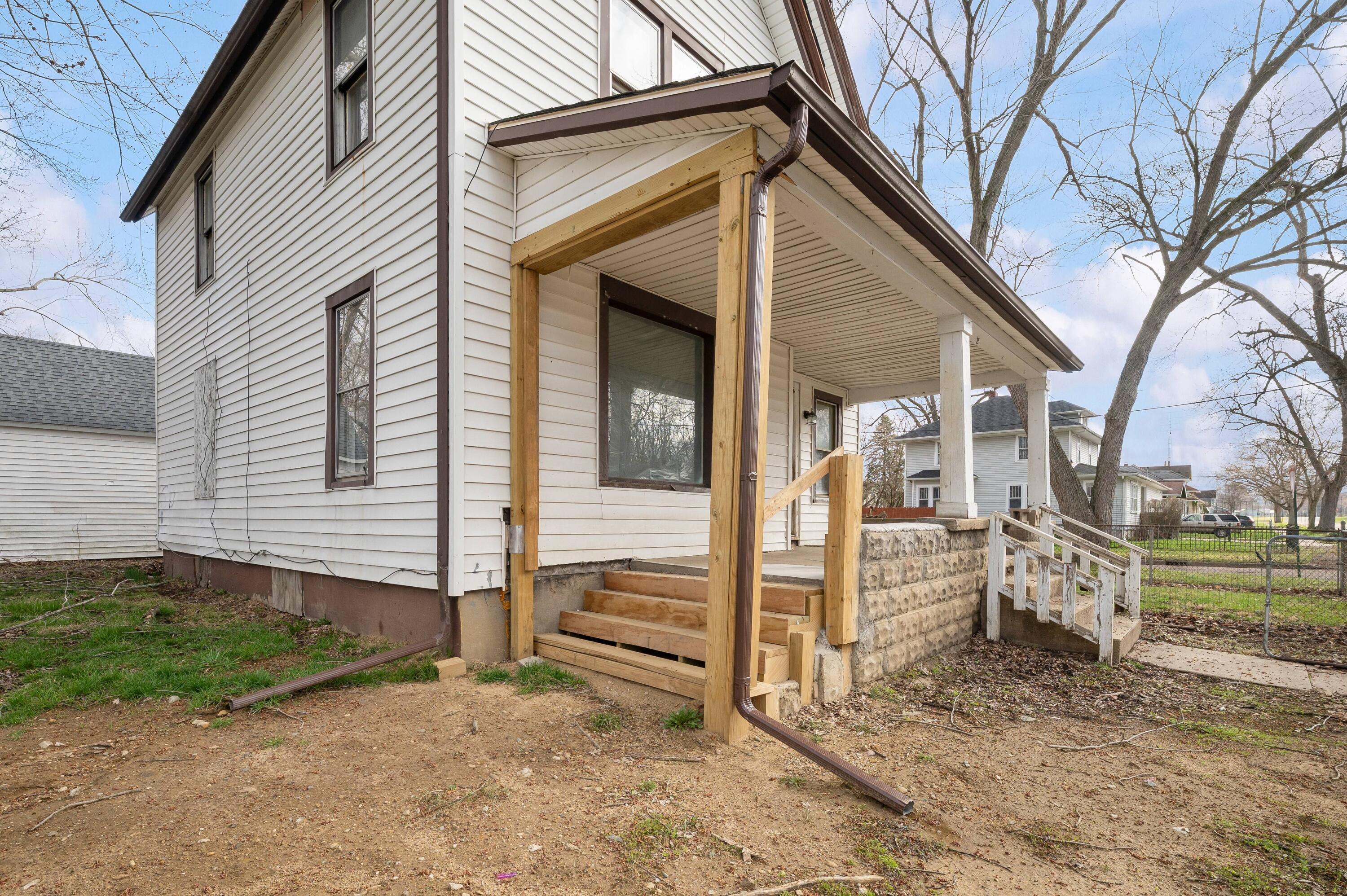 527 Howard Street Niles MI 49120