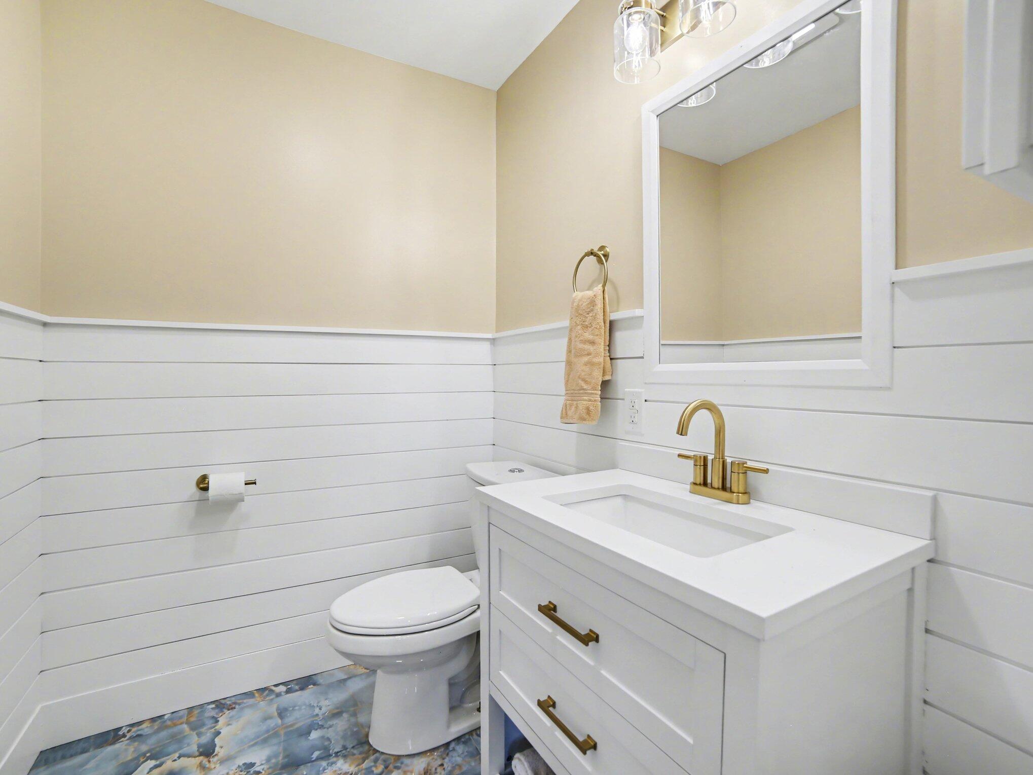 205 W 1st Street Ludington MI 49431