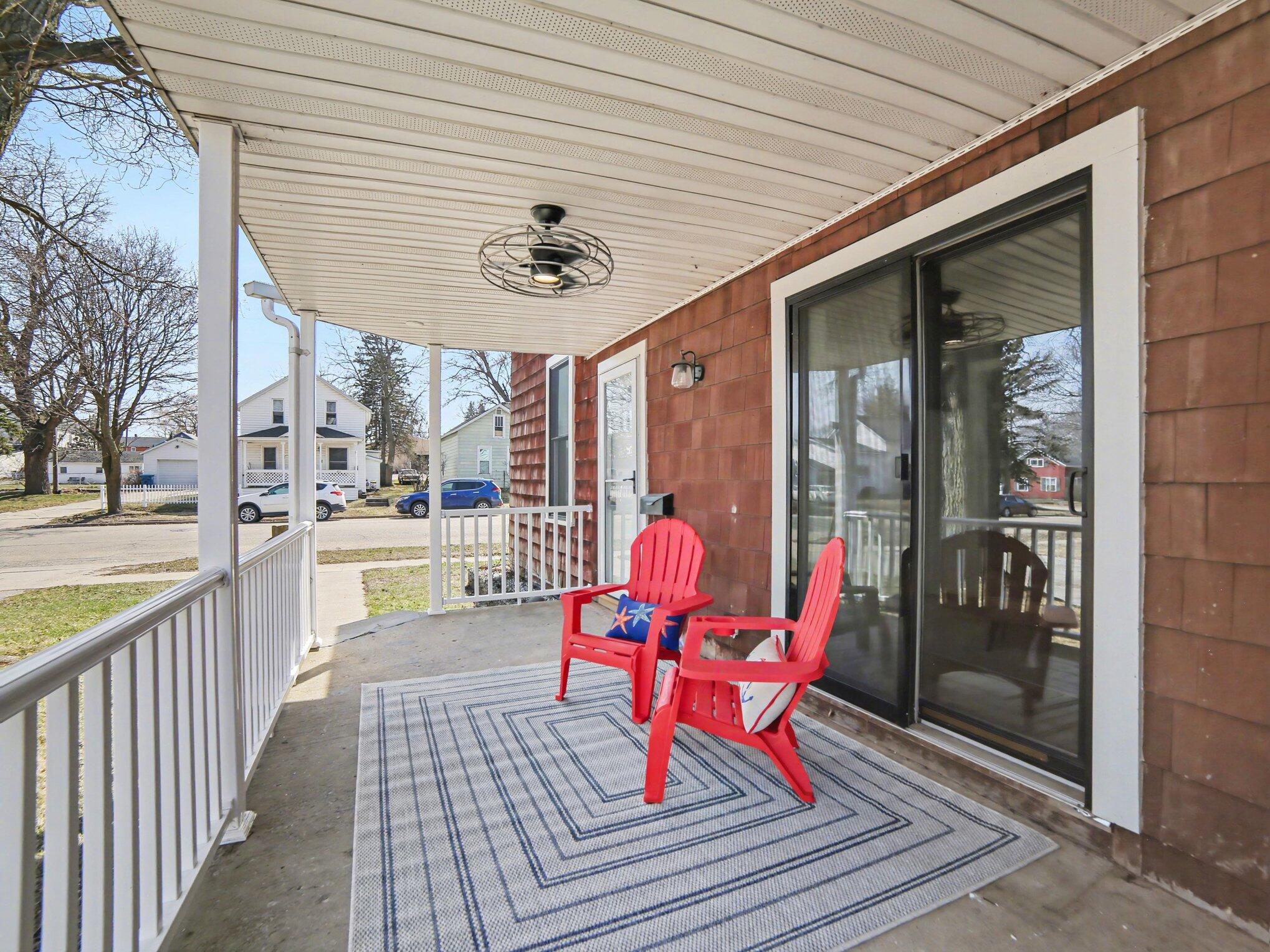 205 W 1st Street Ludington MI 49431