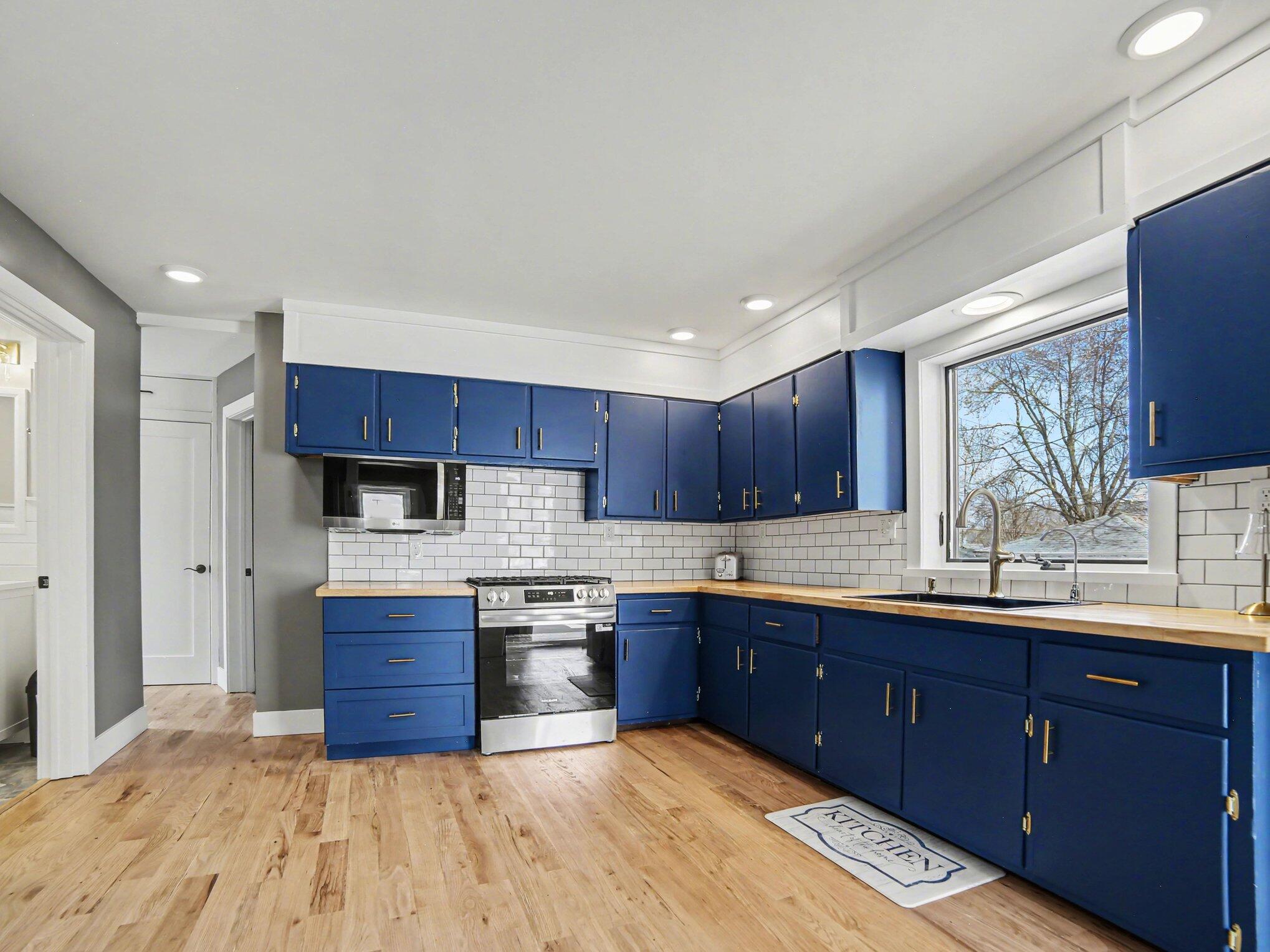 205 W 1st Street Ludington MI 49431